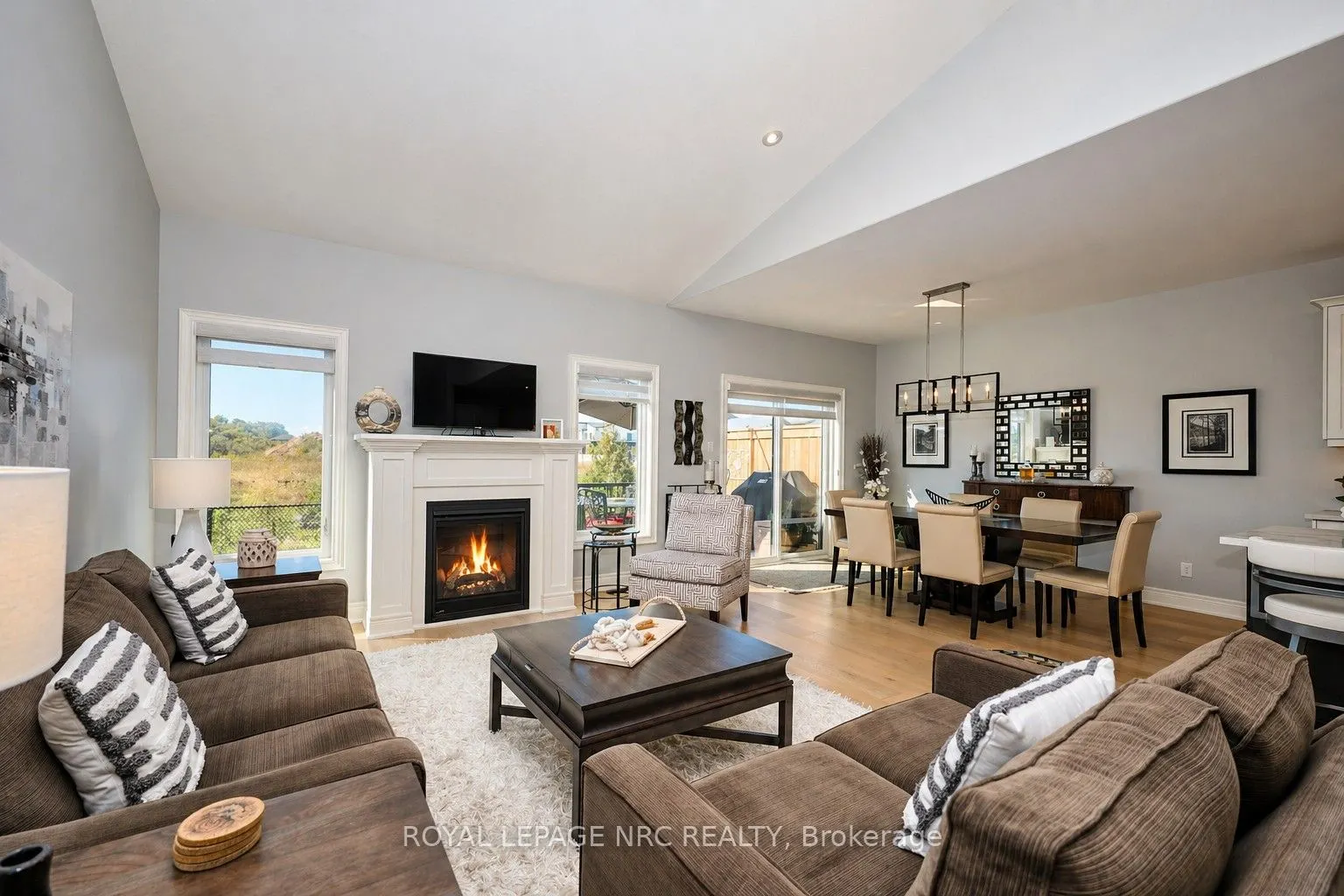 154 PORT ROBINSON Road #54
