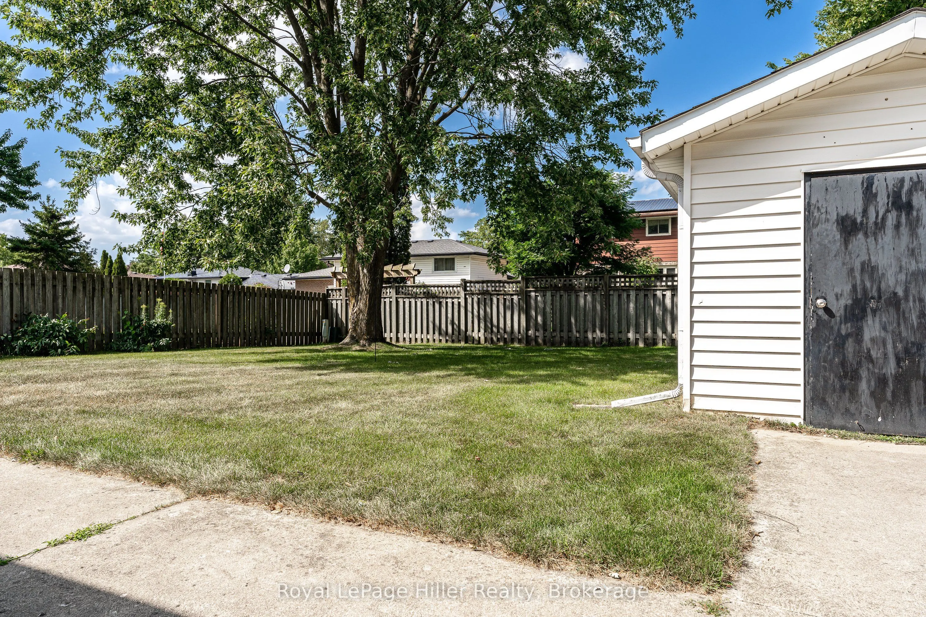278 Elgin Crescent