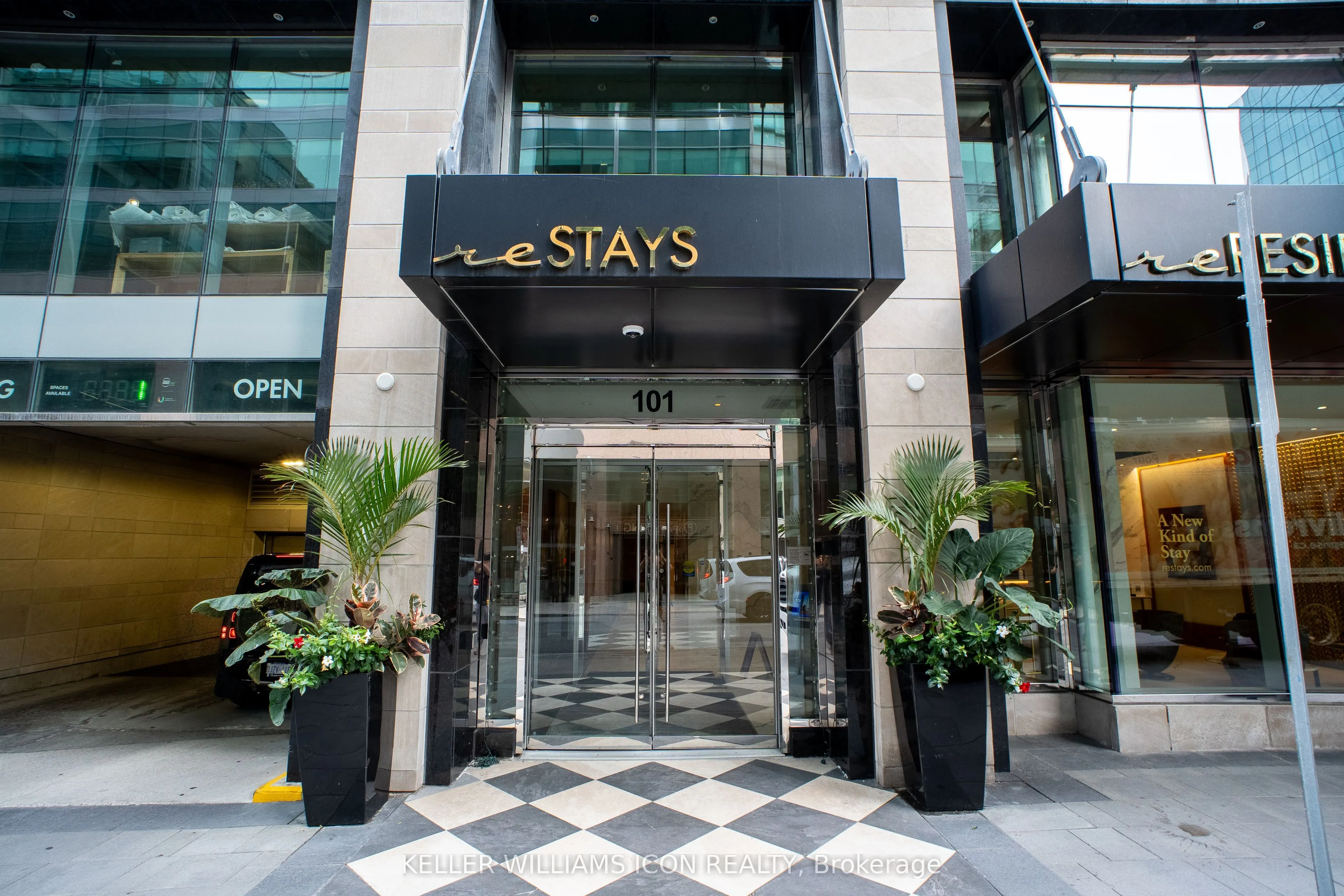 101 Queen Street #1105