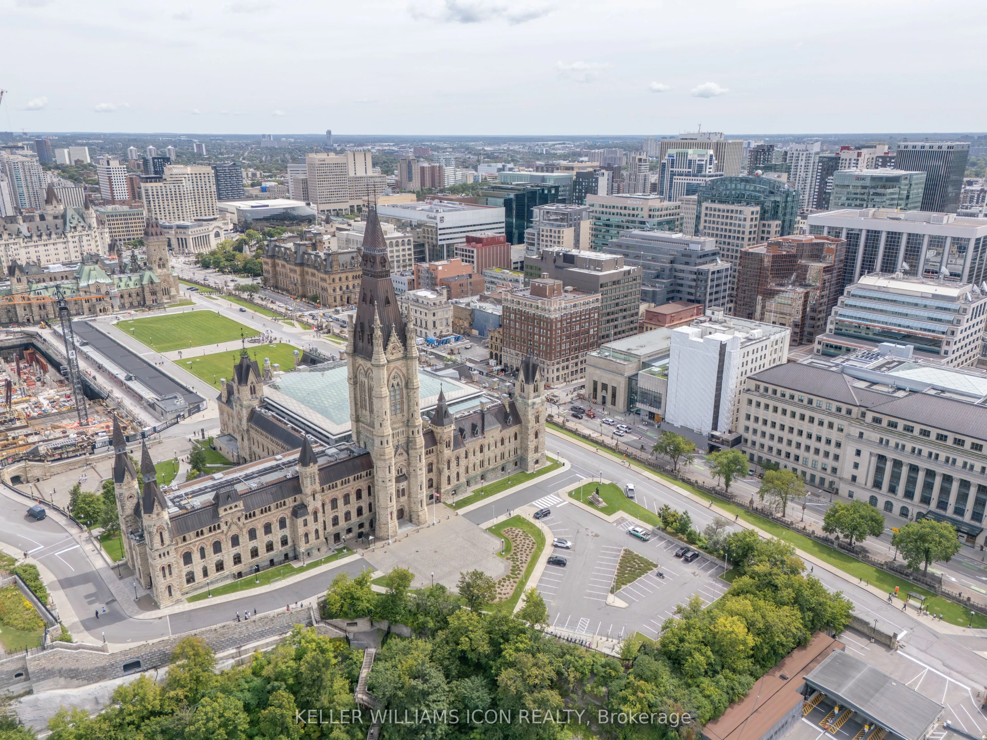 101 Queen Street #1105