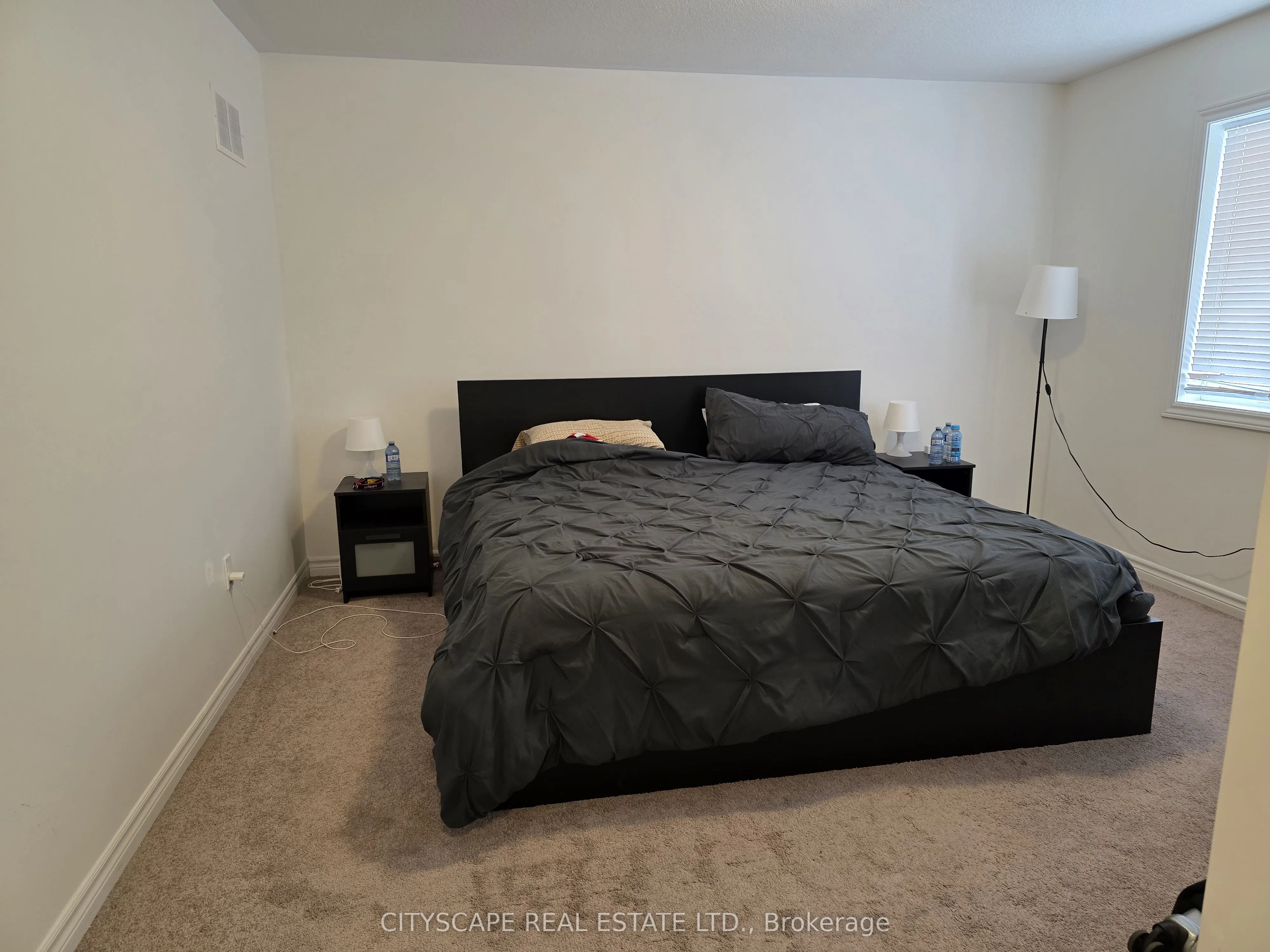 351 Ridley Crescent