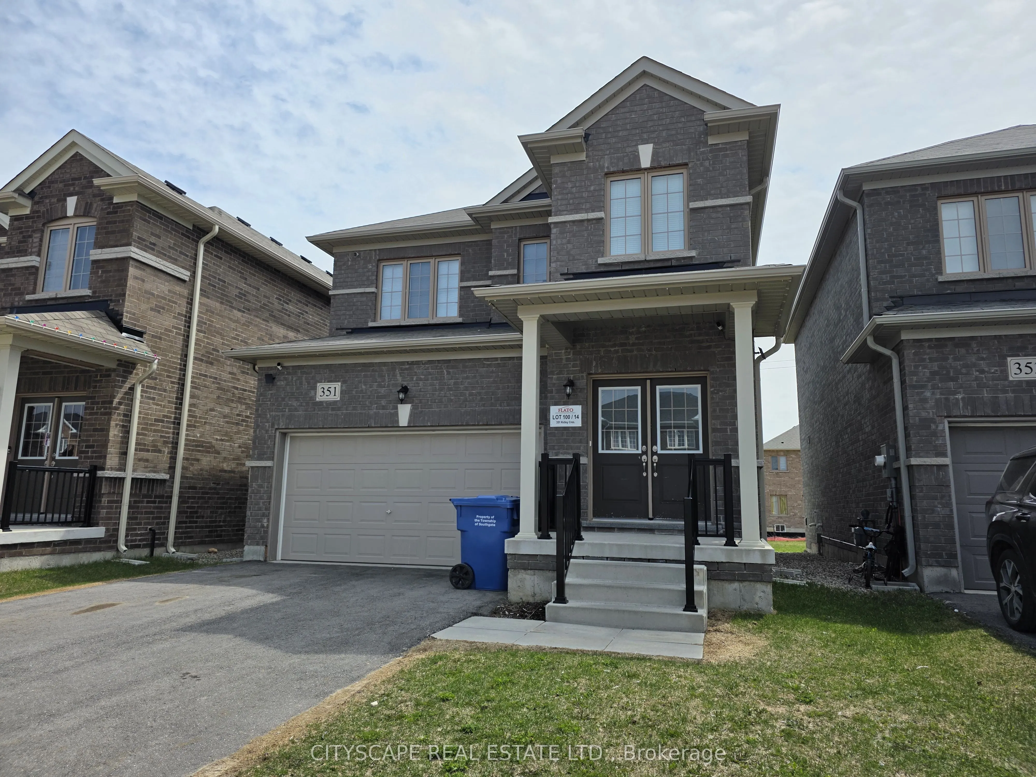 351 Ridley Crescent