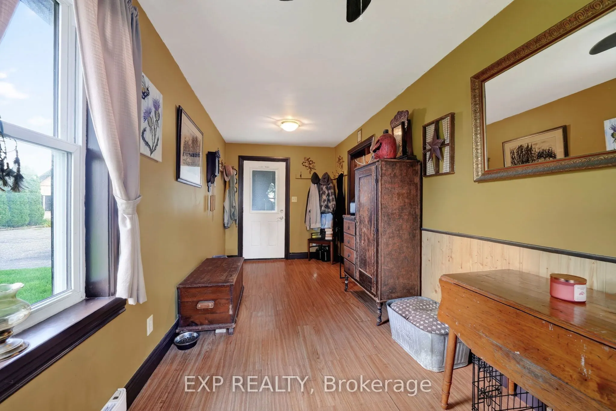4297 County Rd 12 Road