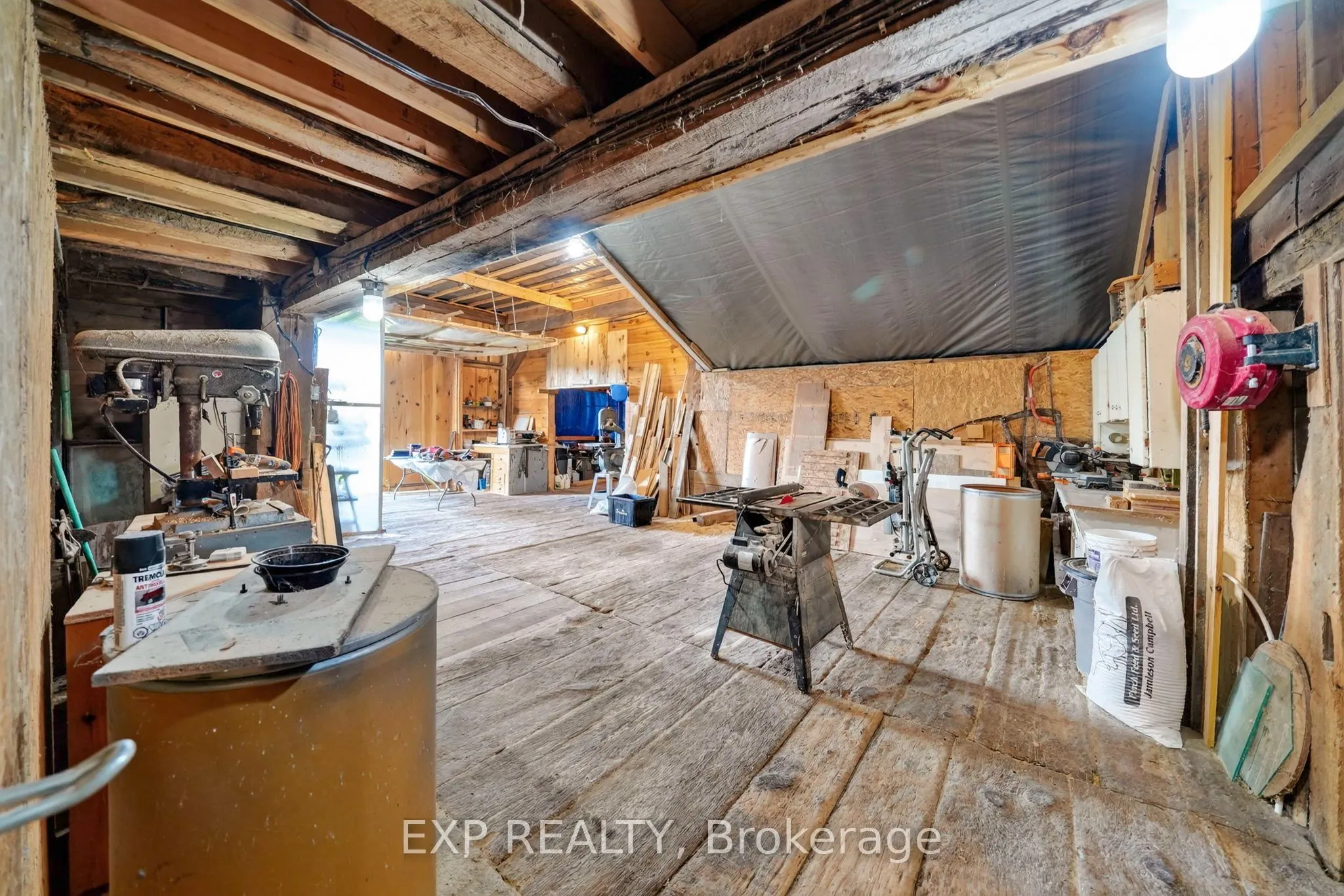 4297 County Rd 12 Road