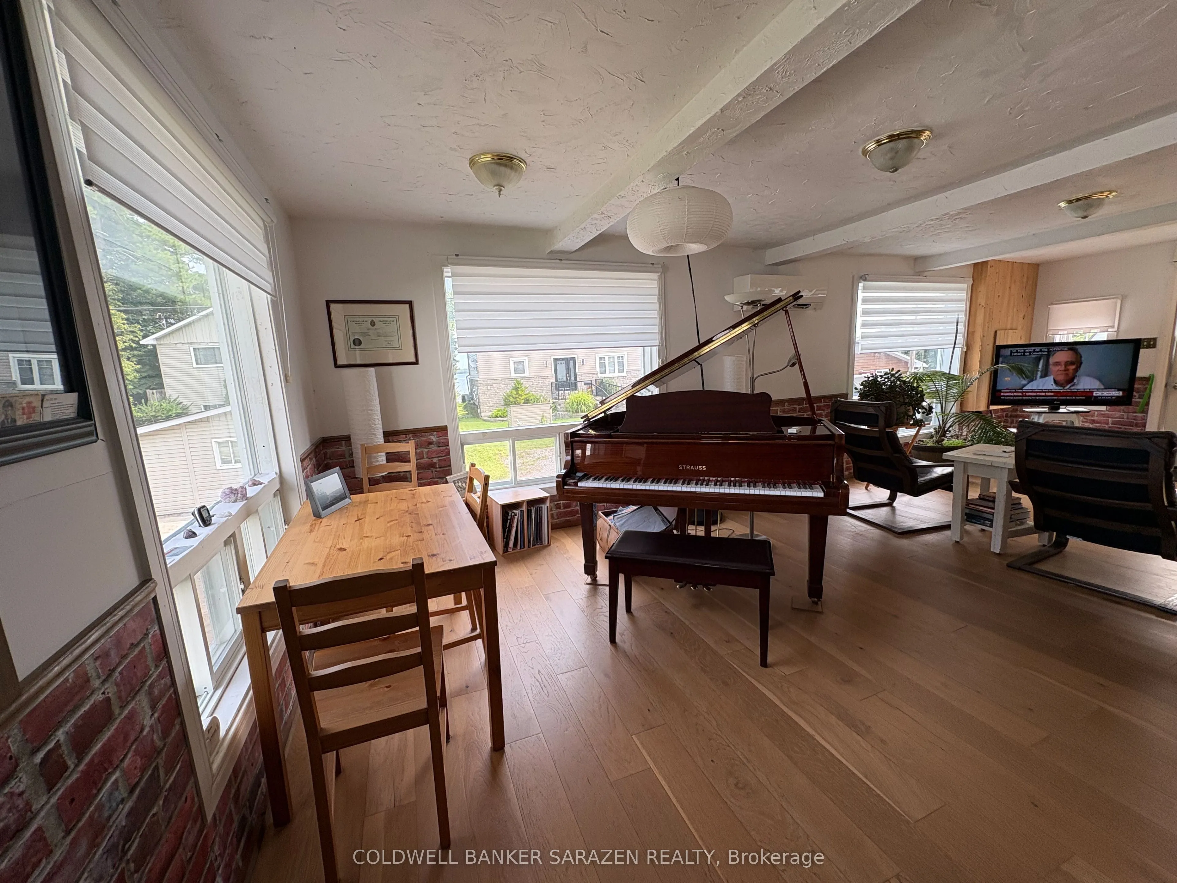 5 Goodwin Lane