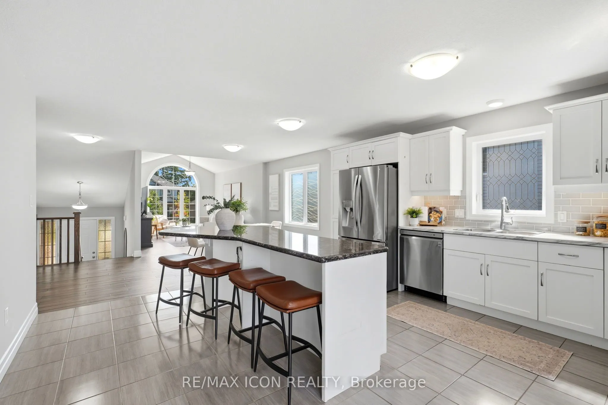 146 Jacob Street W