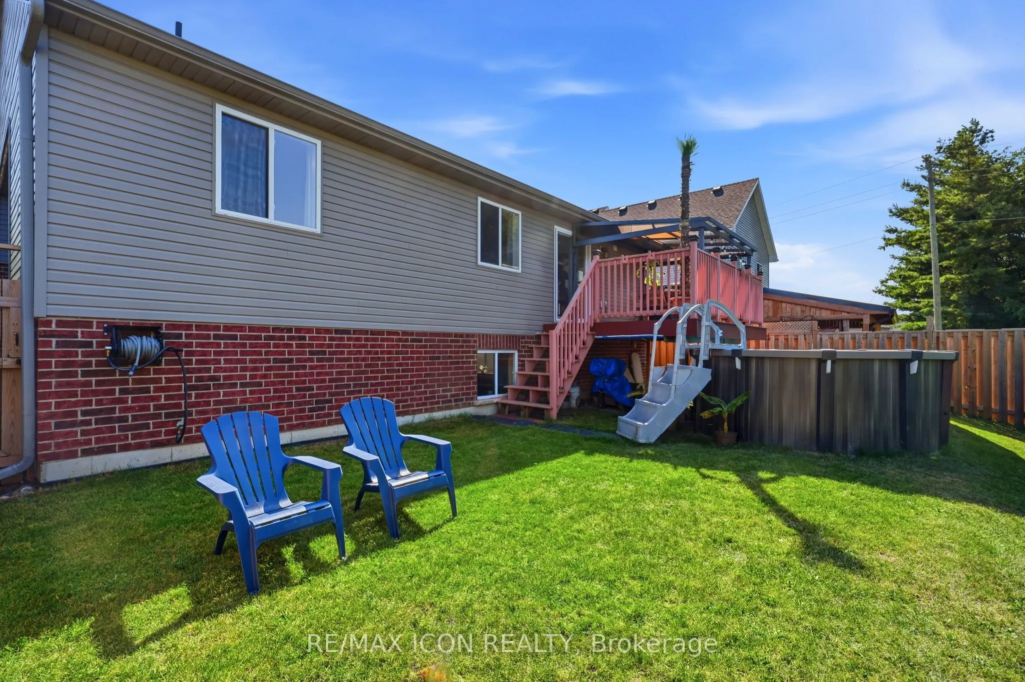 146 Jacob Street W