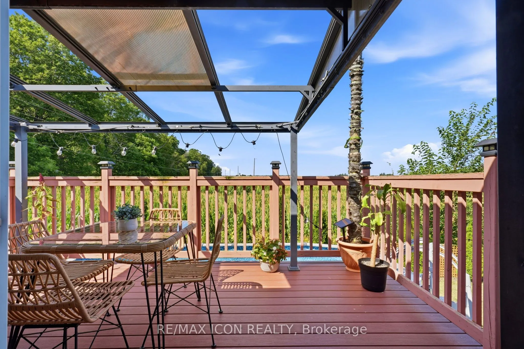 146 Jacob Street W