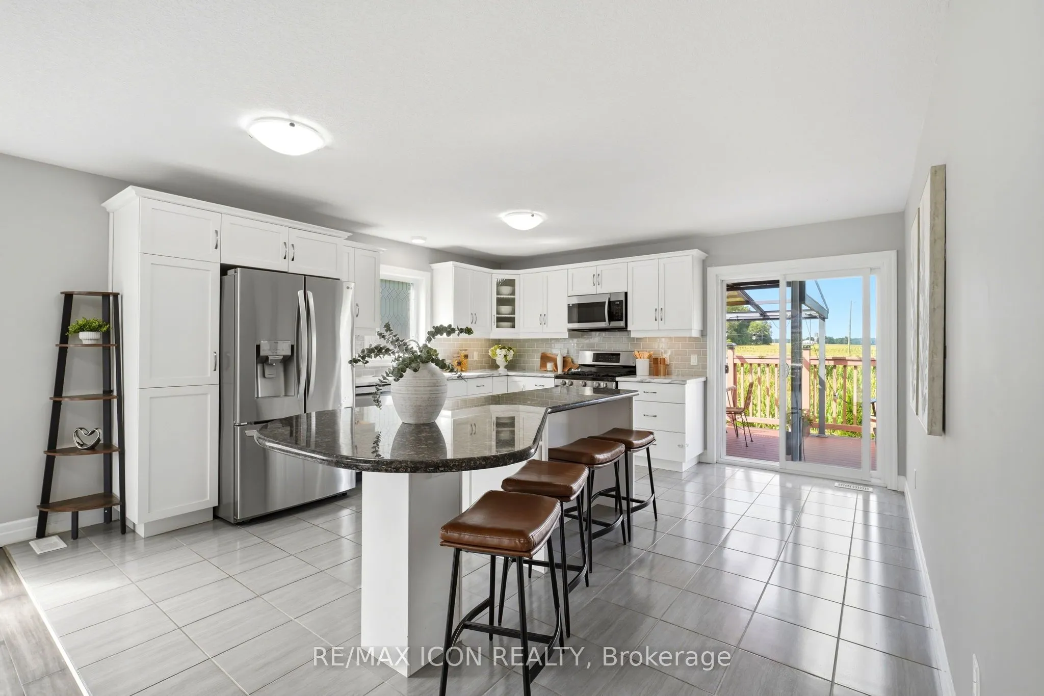 146 Jacob Street W