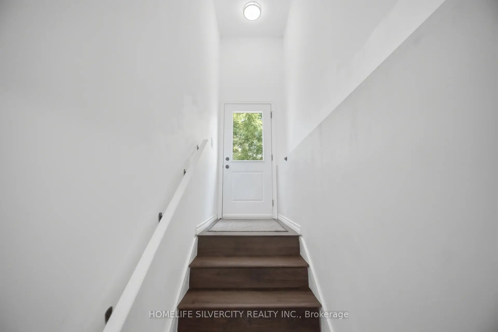 165 St Andrews Street W