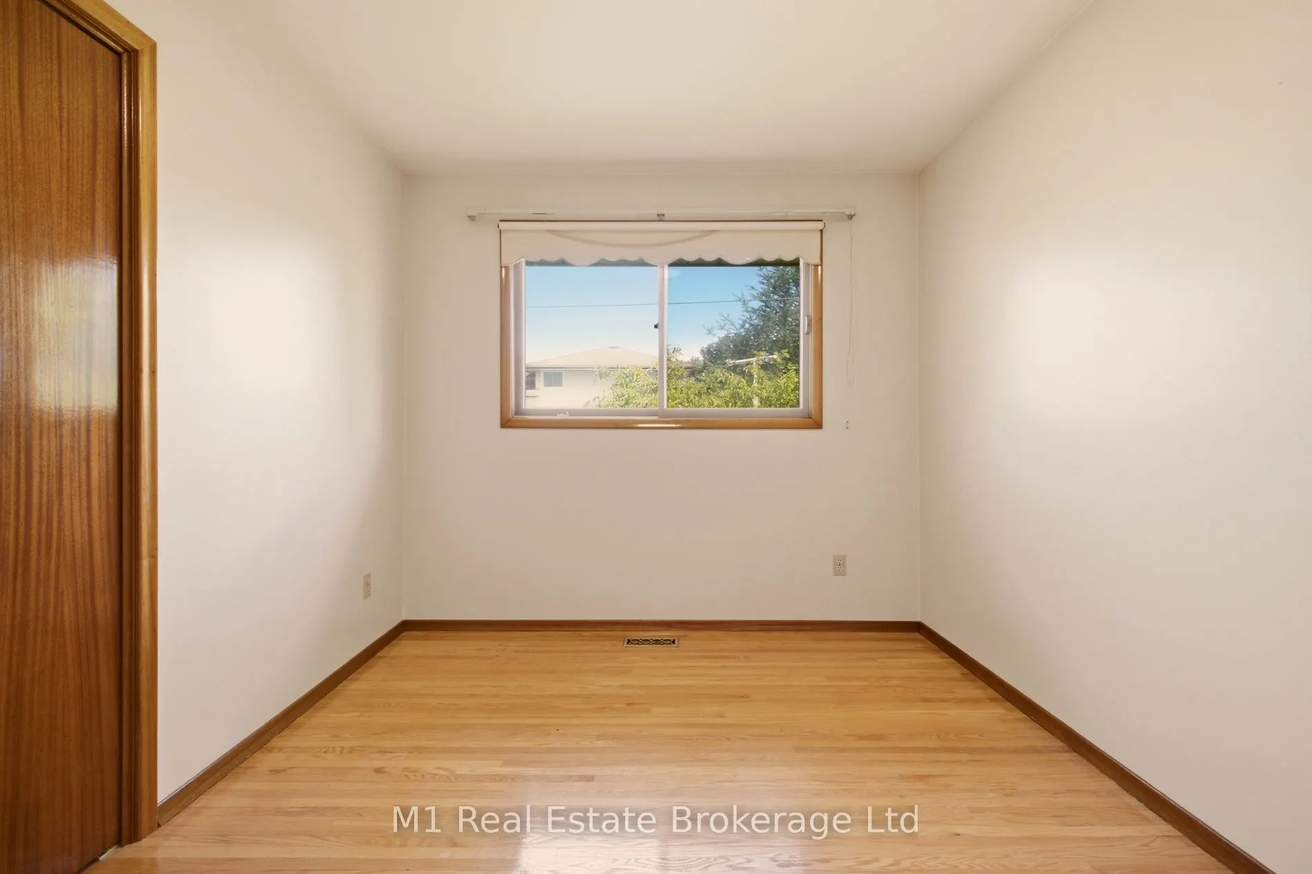 27 Palermo Crescent