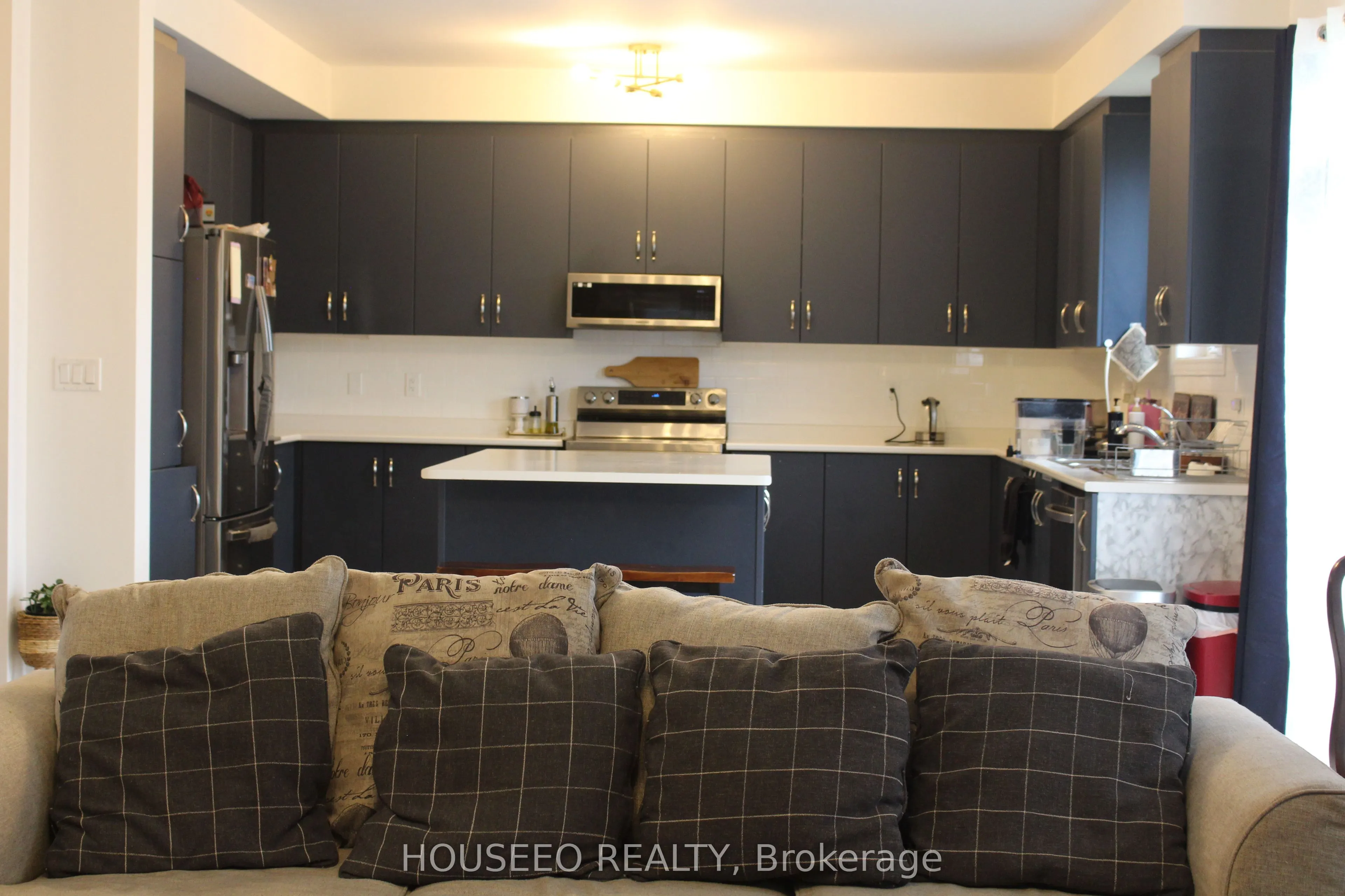 58 Oriole Crescent