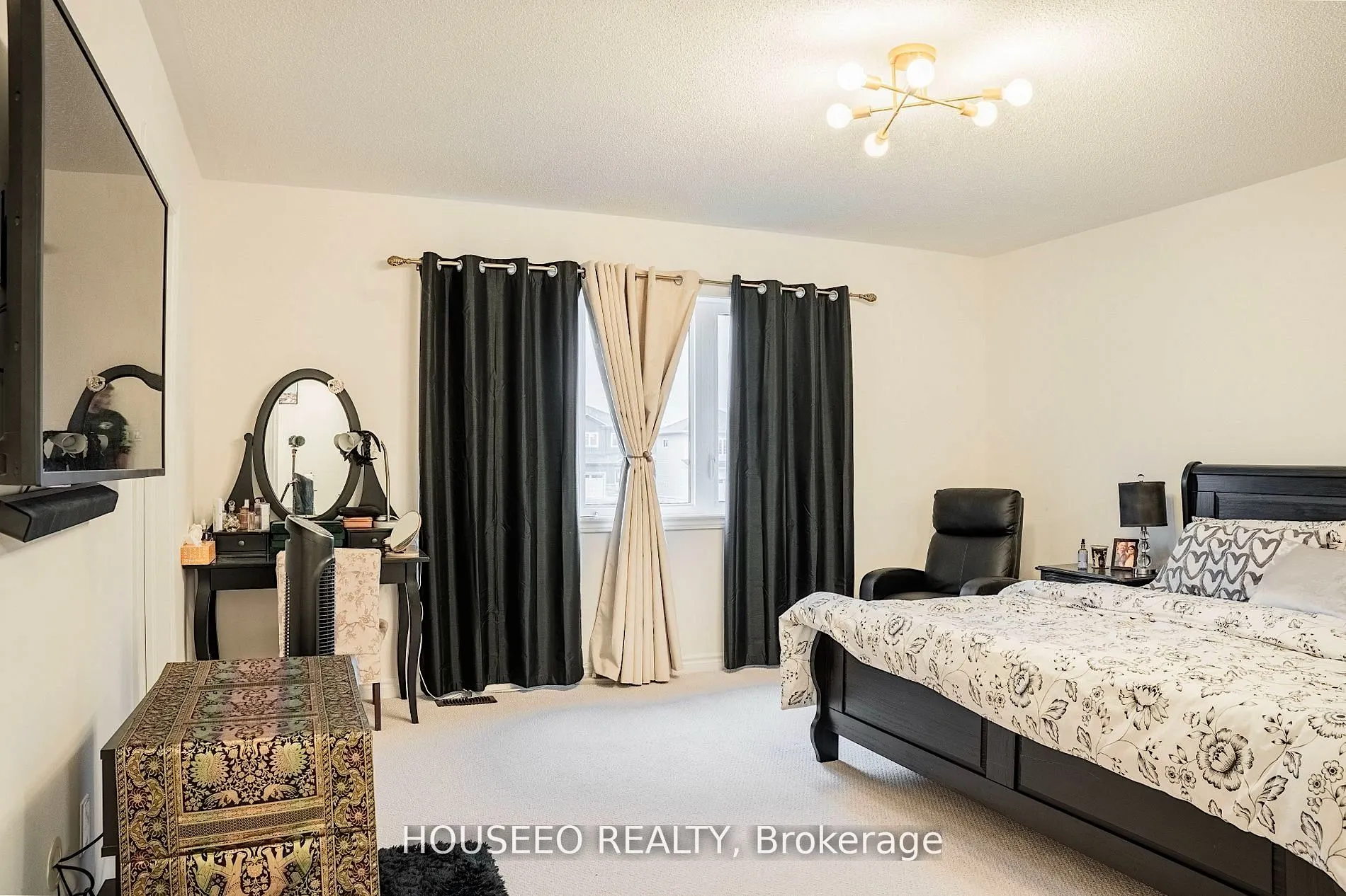 58 Oriole Crescent