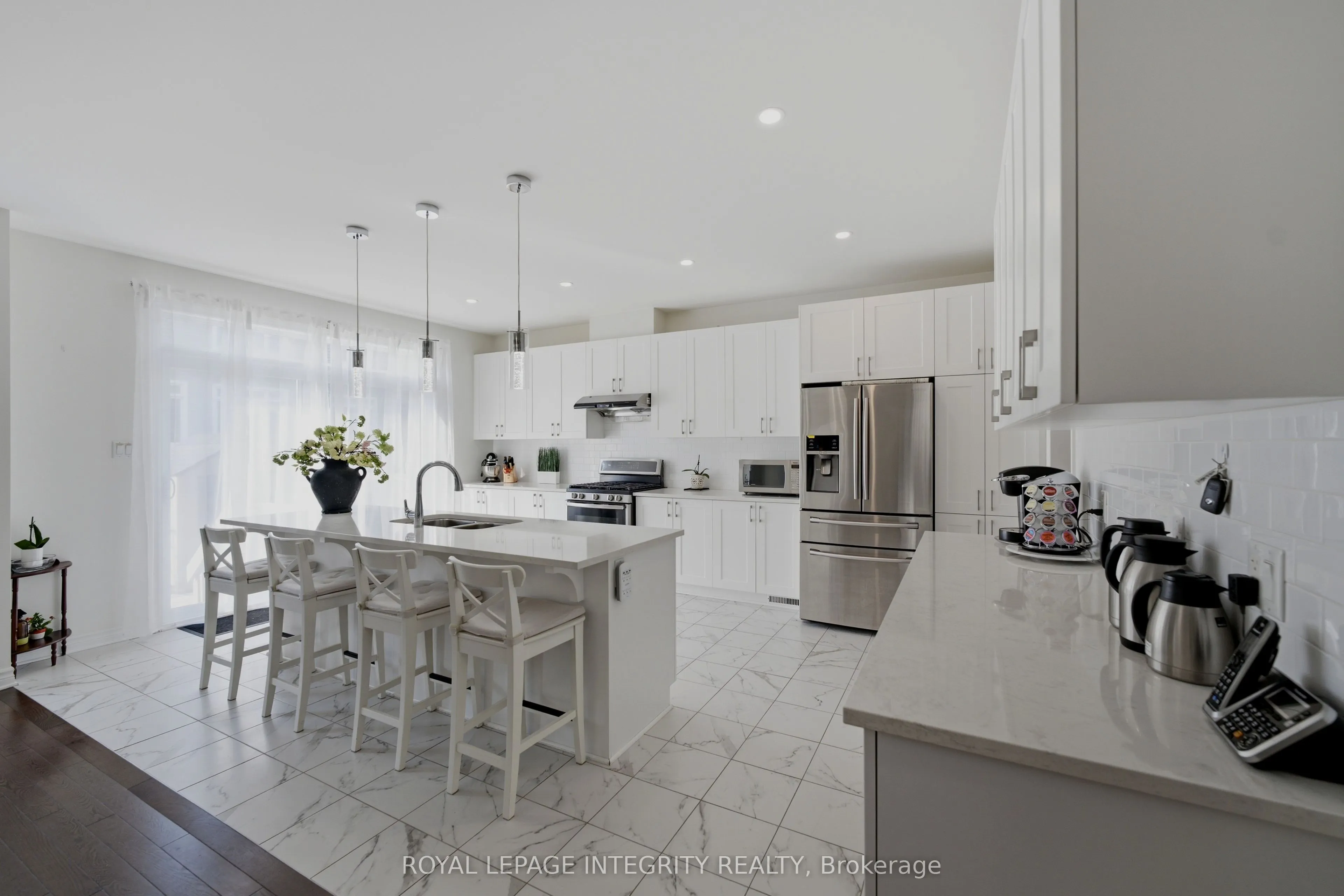 43 Cento Way