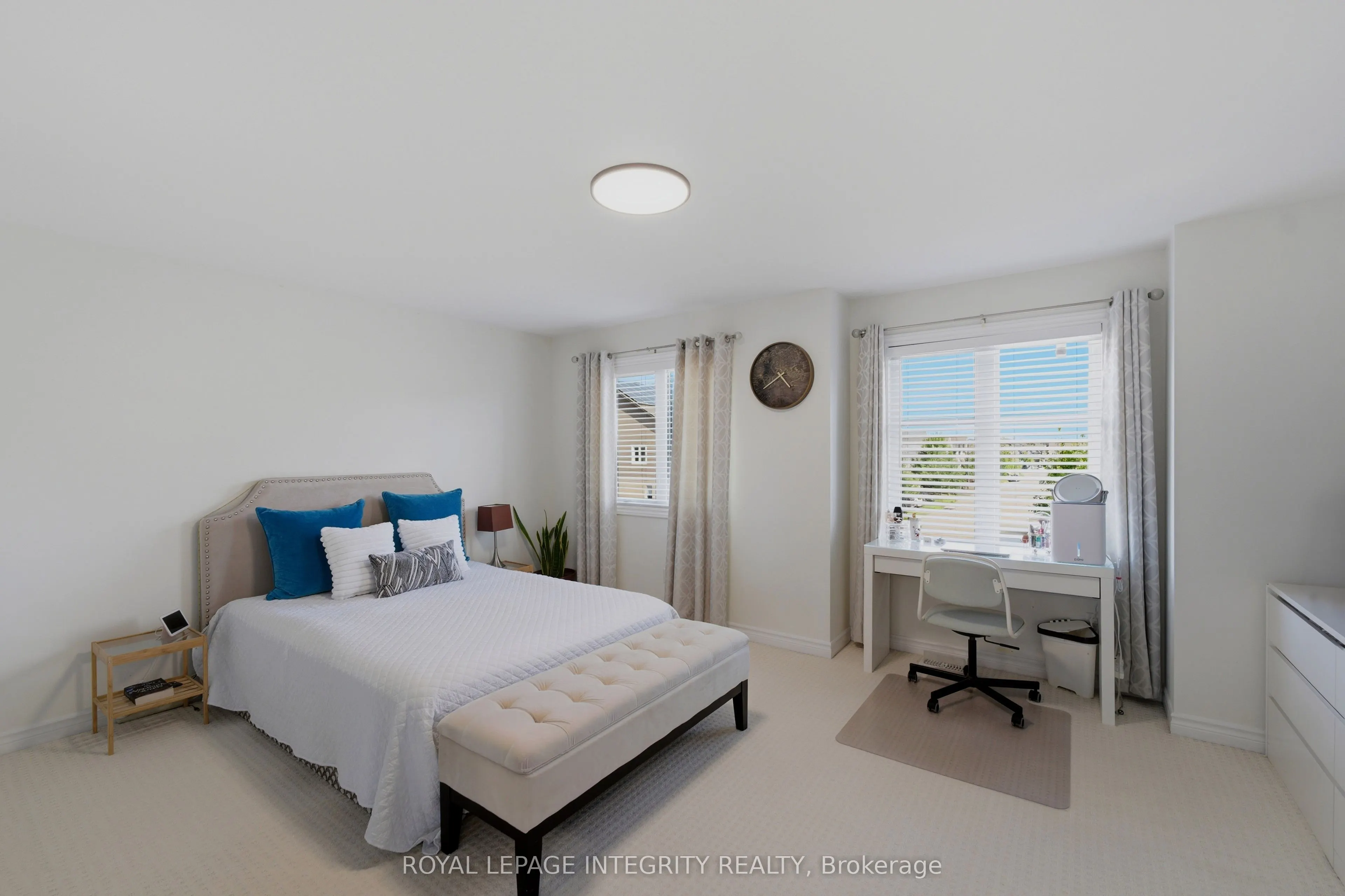43 Cento Way