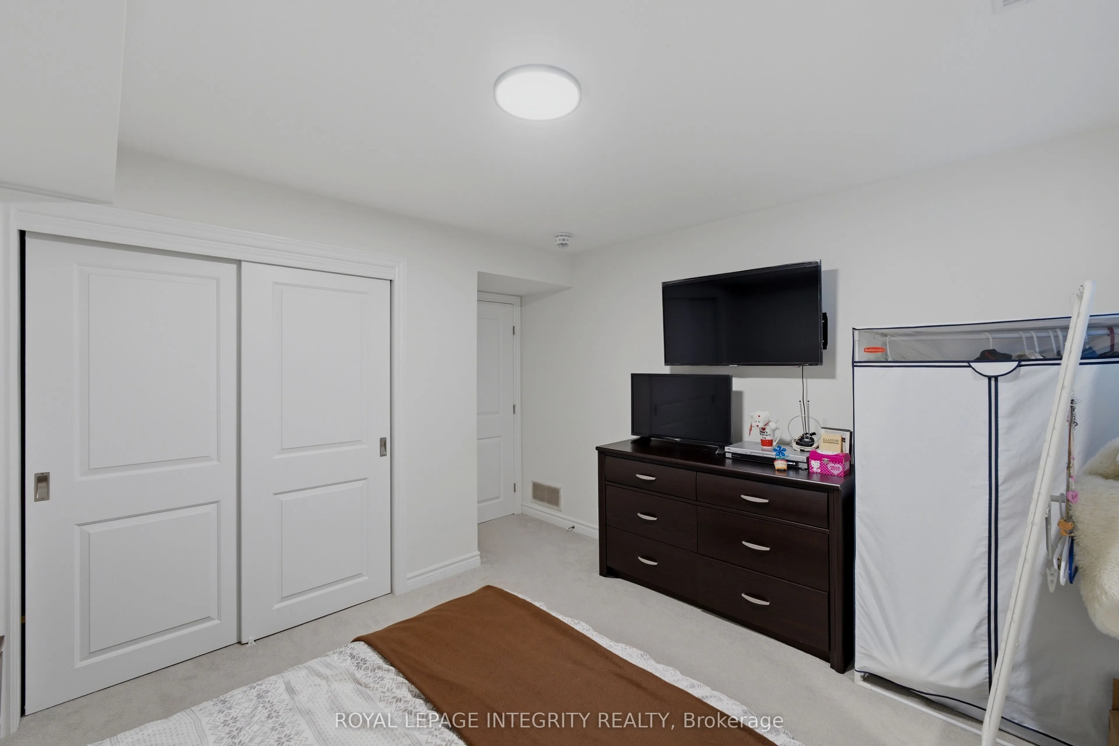 43 Cento Way