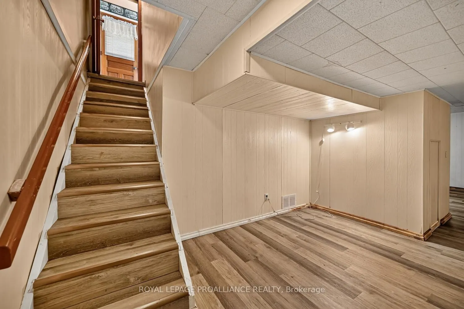 402 Linda Street