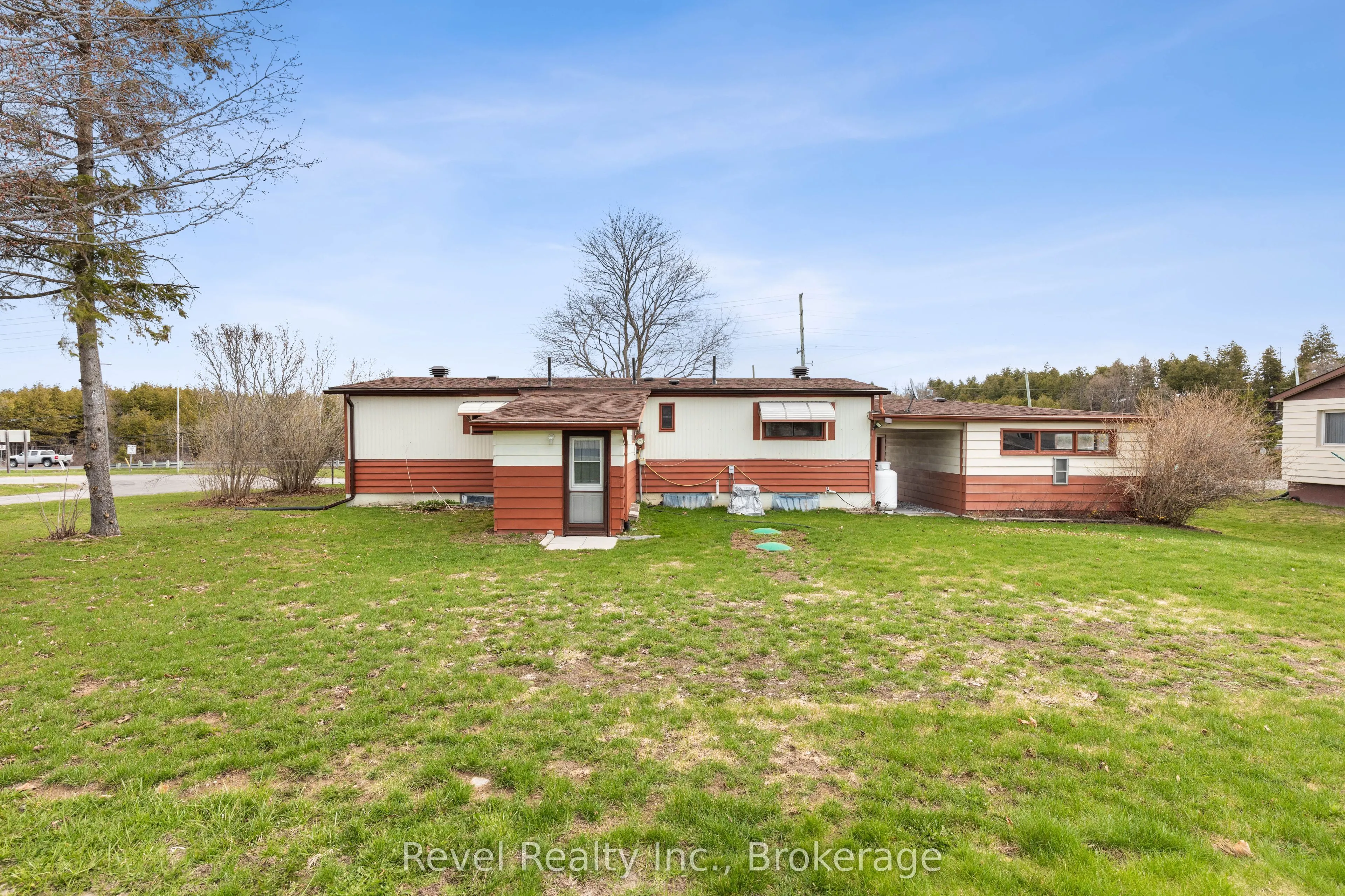 7 Macal Drive
