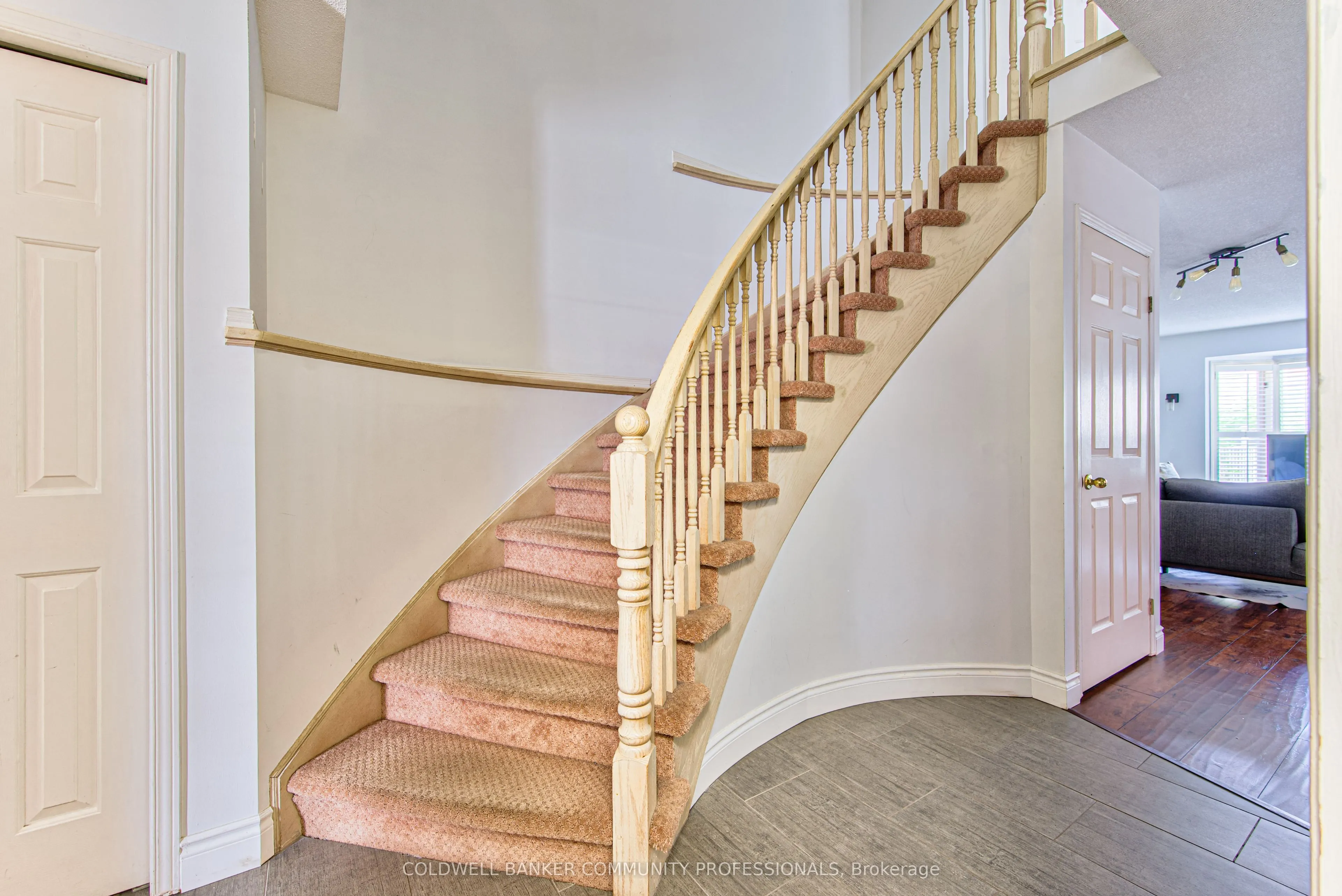 86 Chelsea Crescent