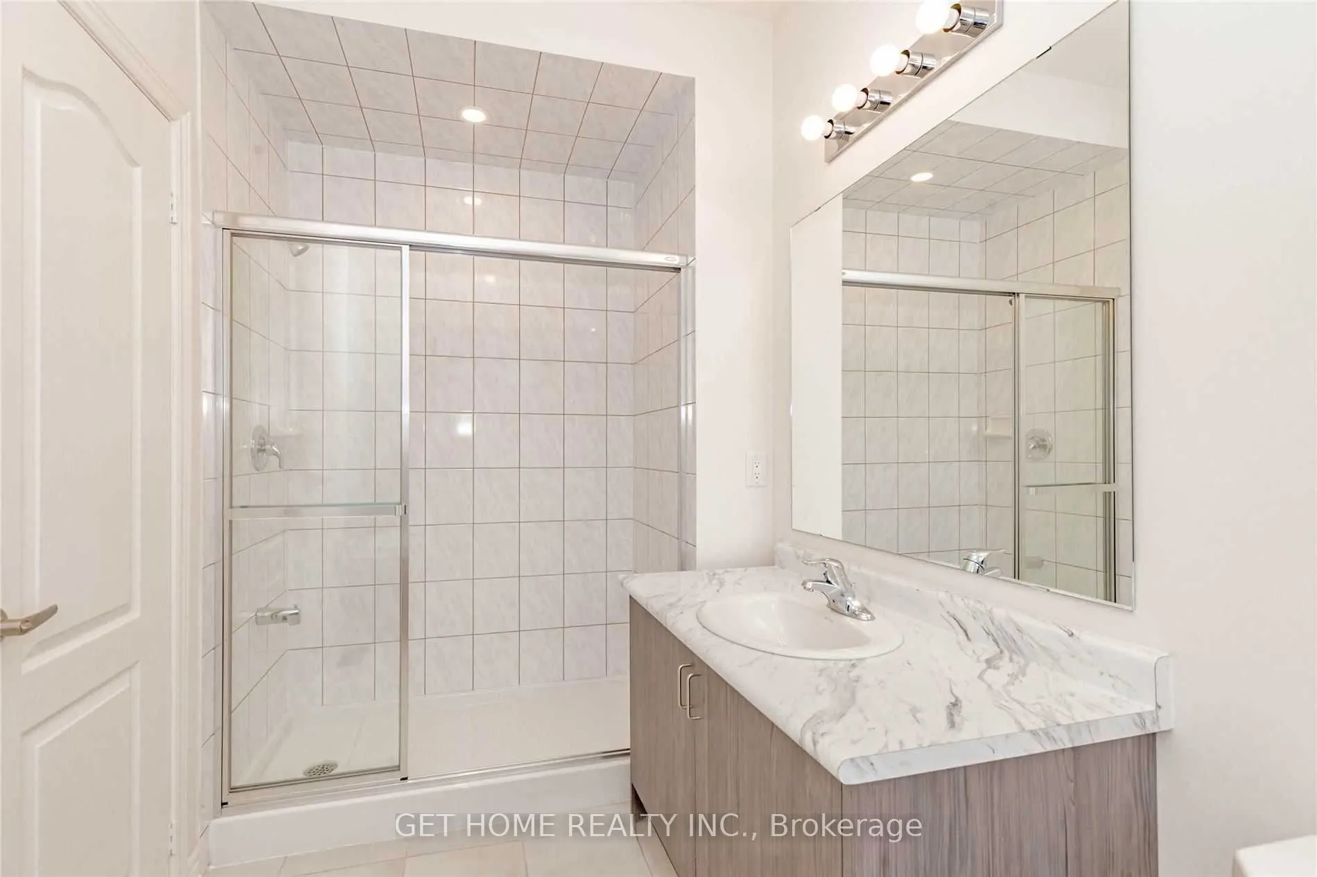 83 Westfield Crescent