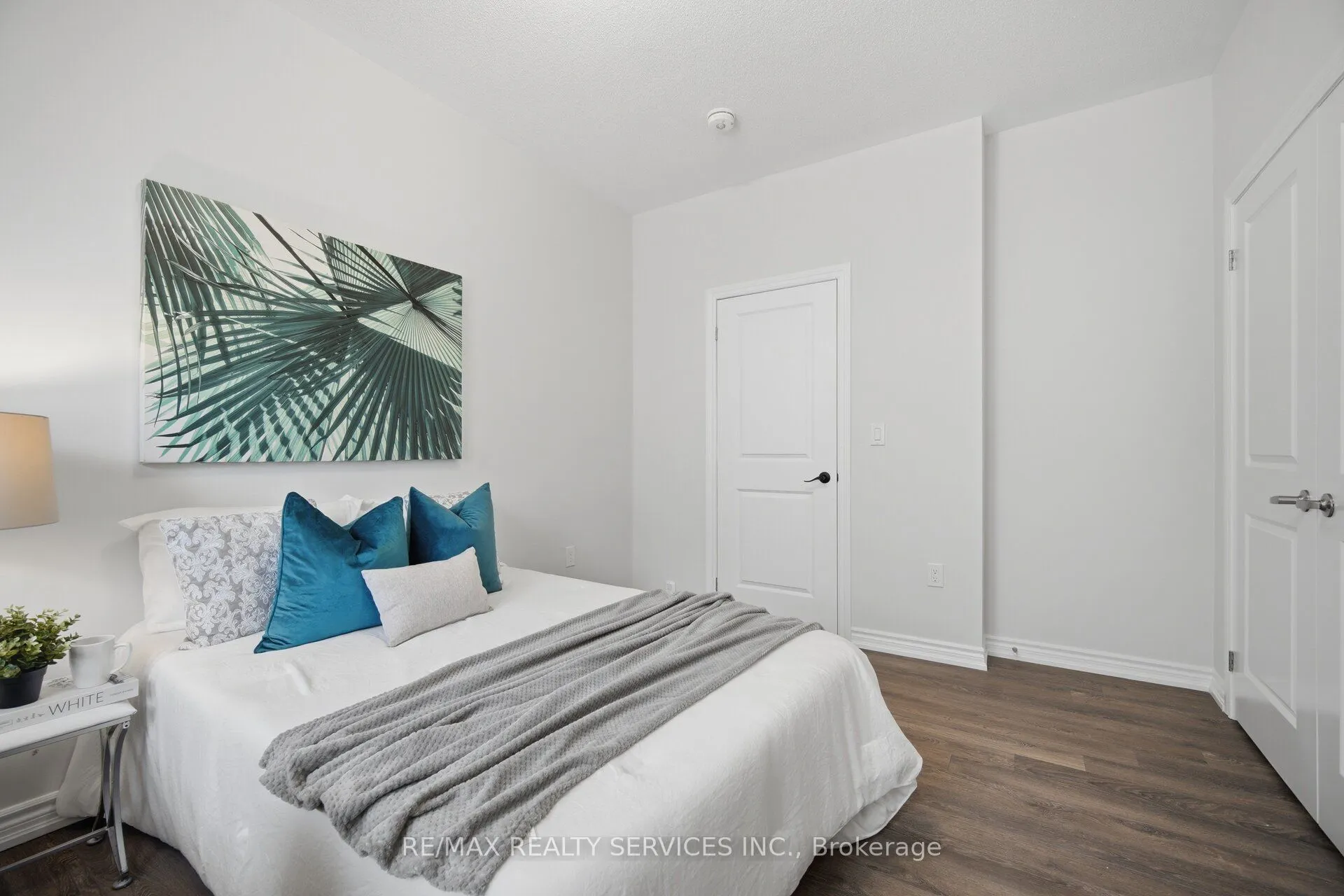 20 TODD Crescent