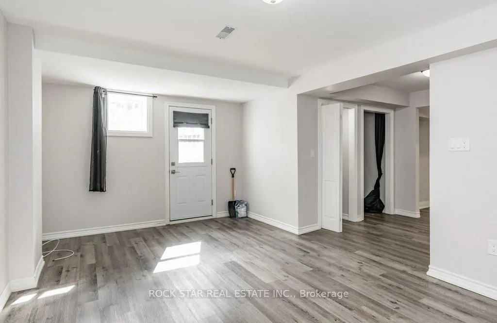 271 Carson Drive #Lower