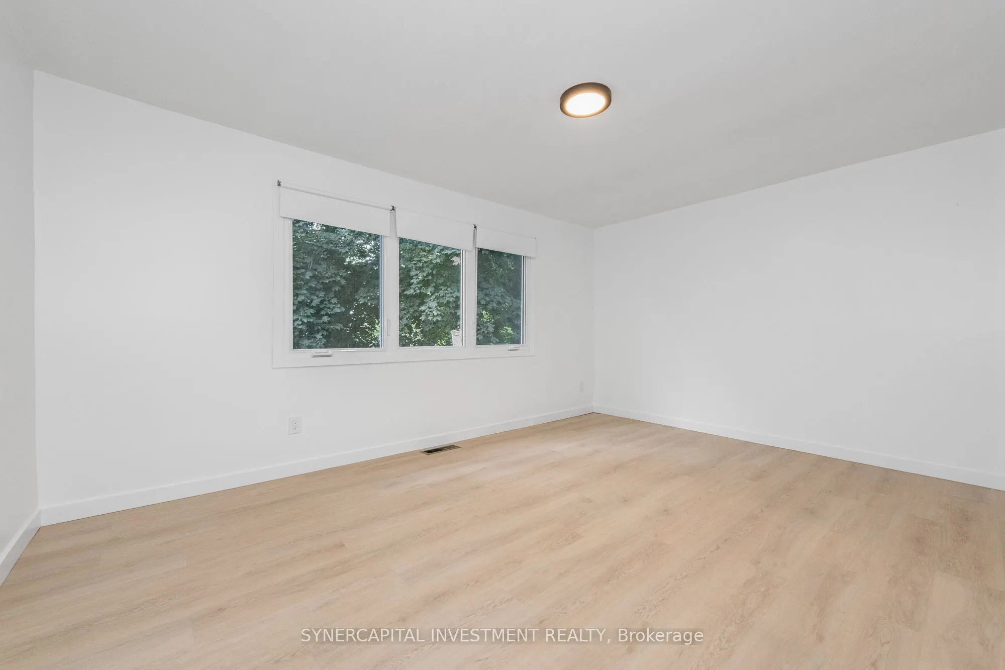 50 Tybalt Crescent