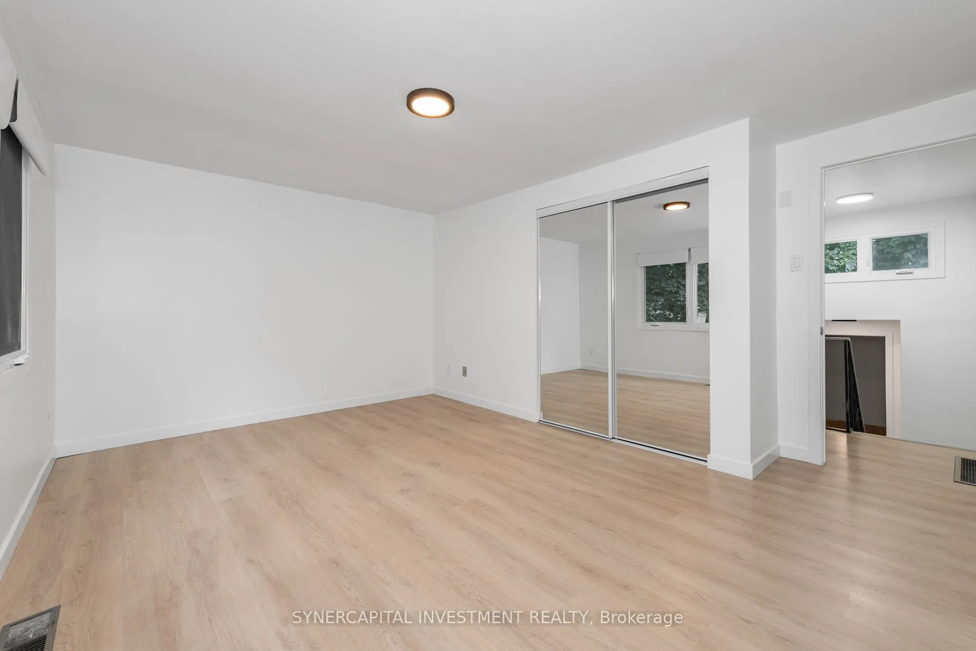 50 Tybalt Crescent