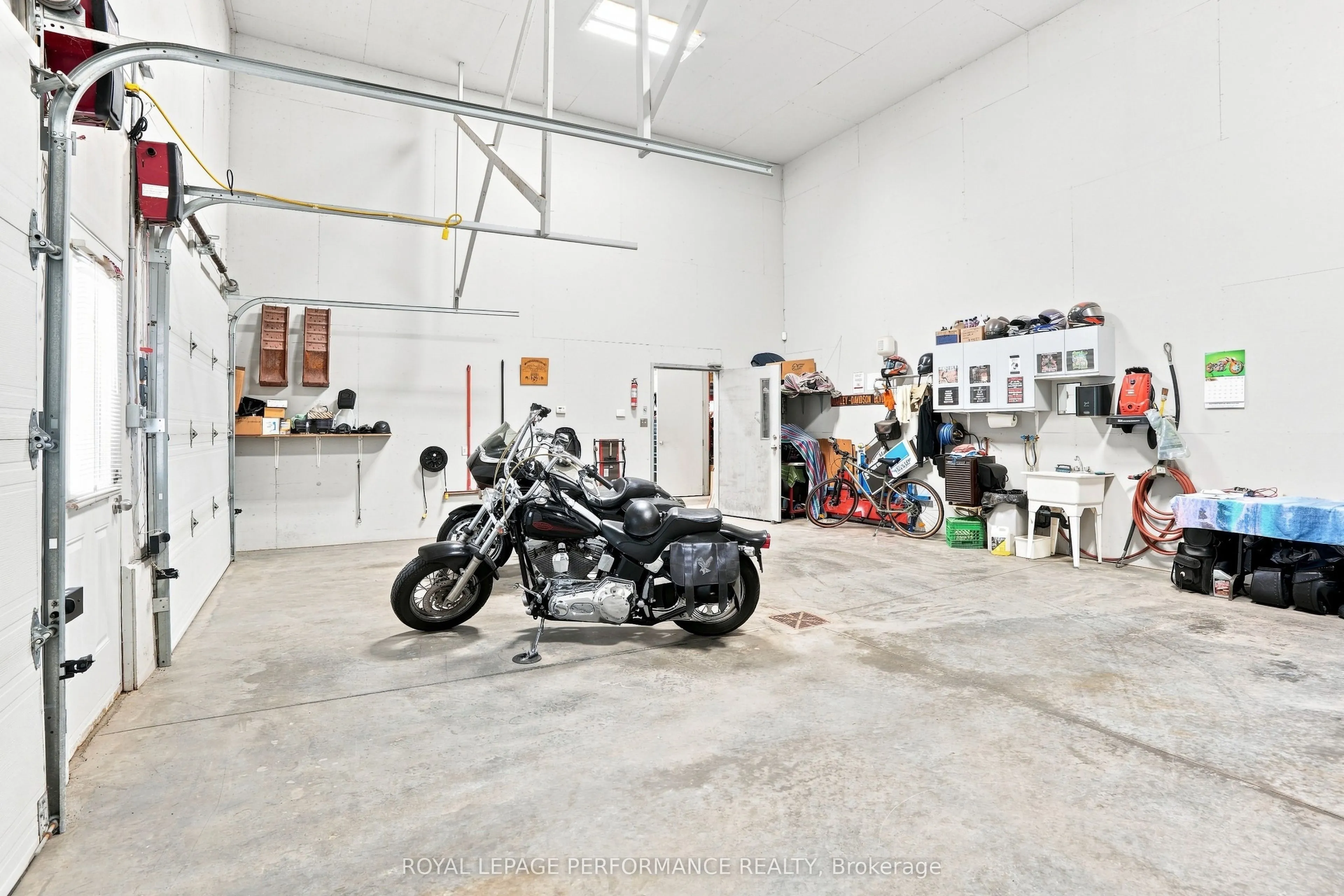 5536 County Rd 10 Road