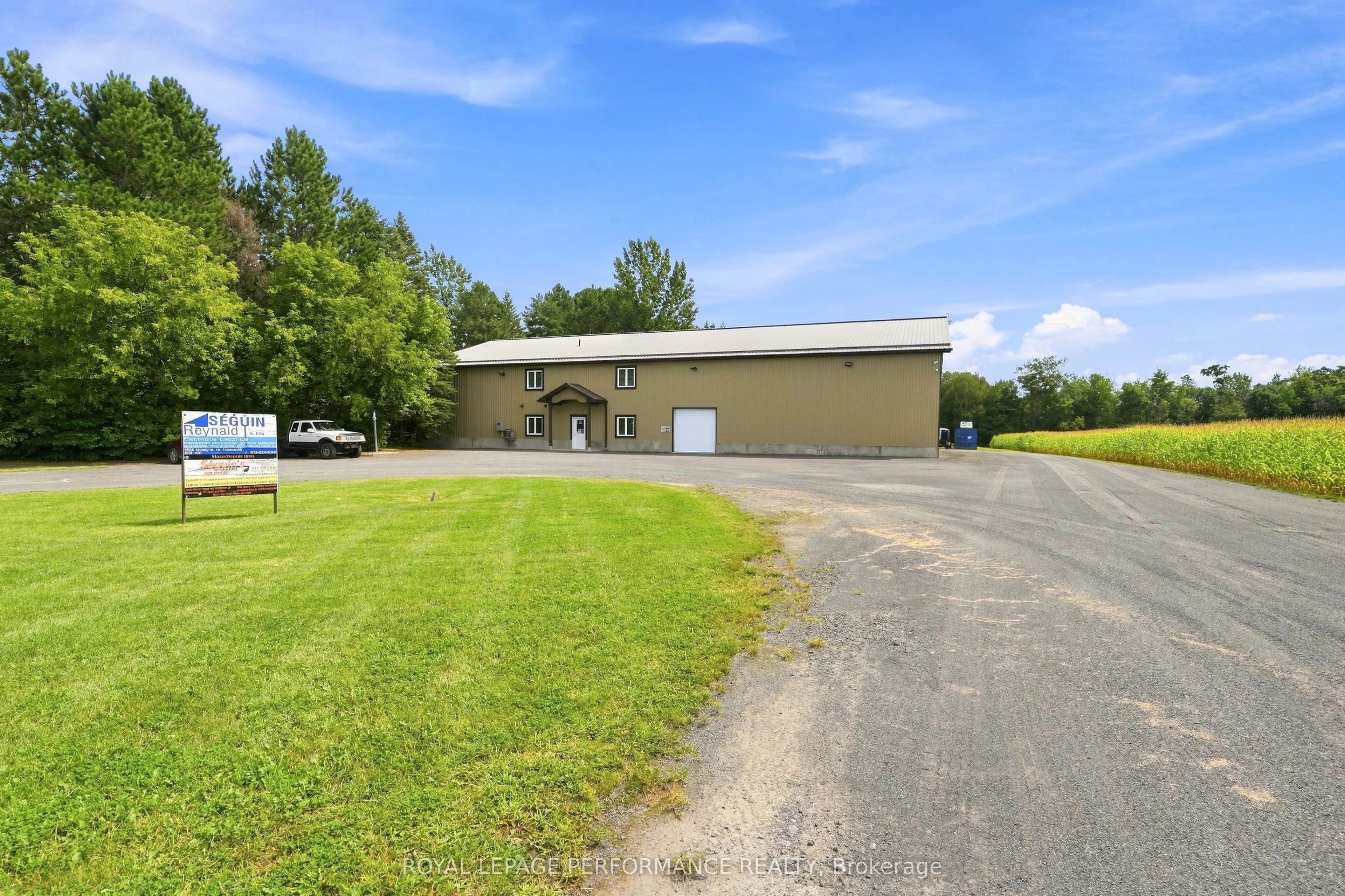 5536 County Rd 10 Road