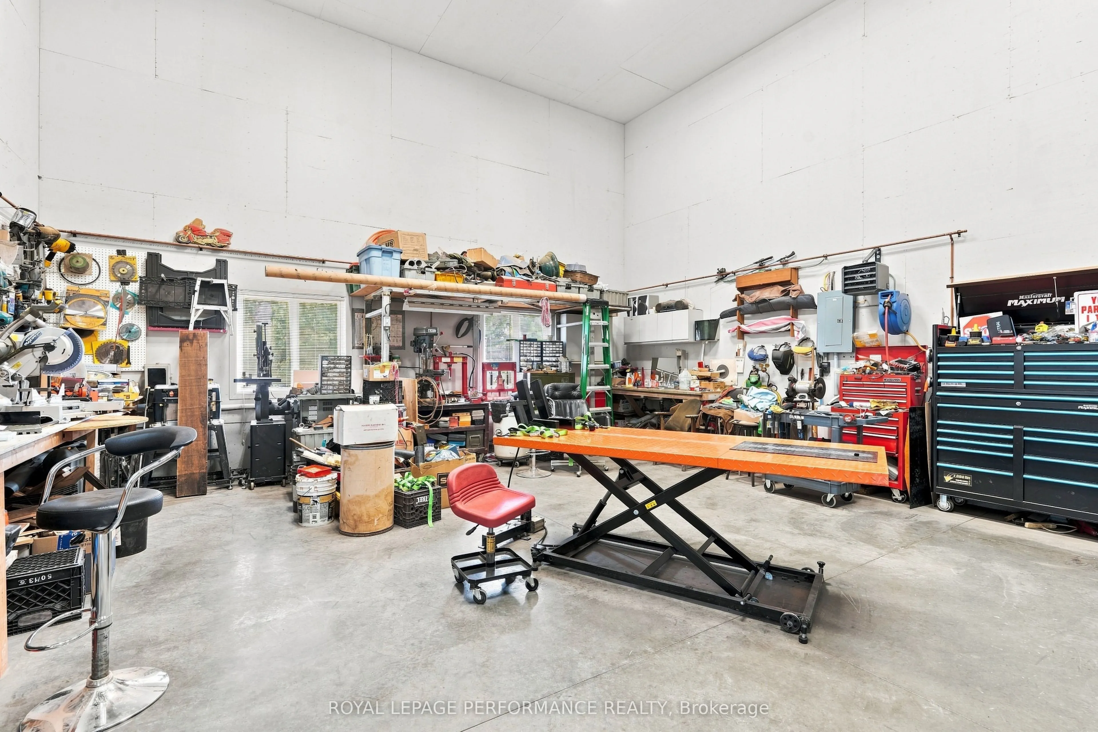 5536 County Rd 10 Road