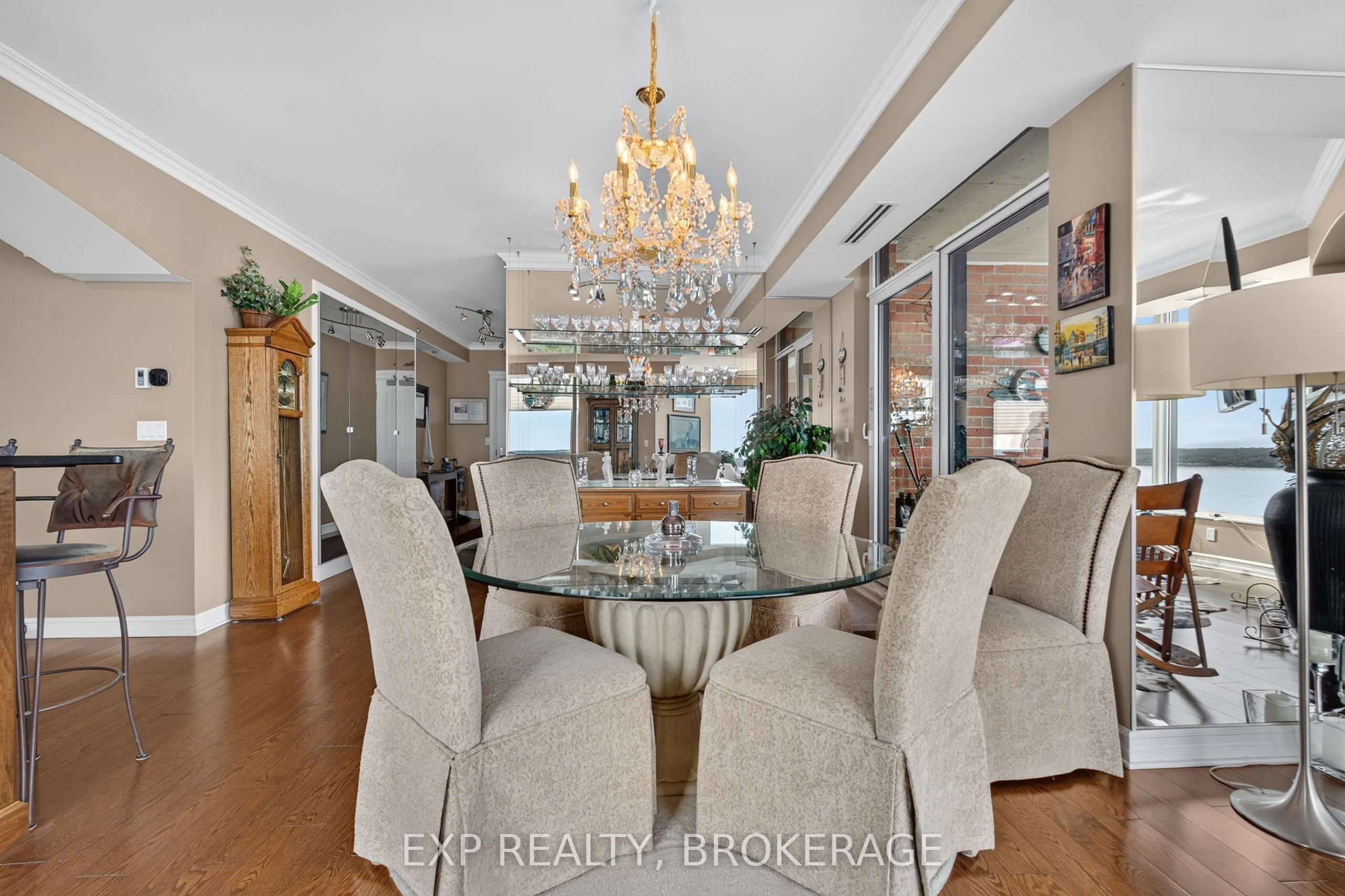 15 ST ANDREW Street #1802
