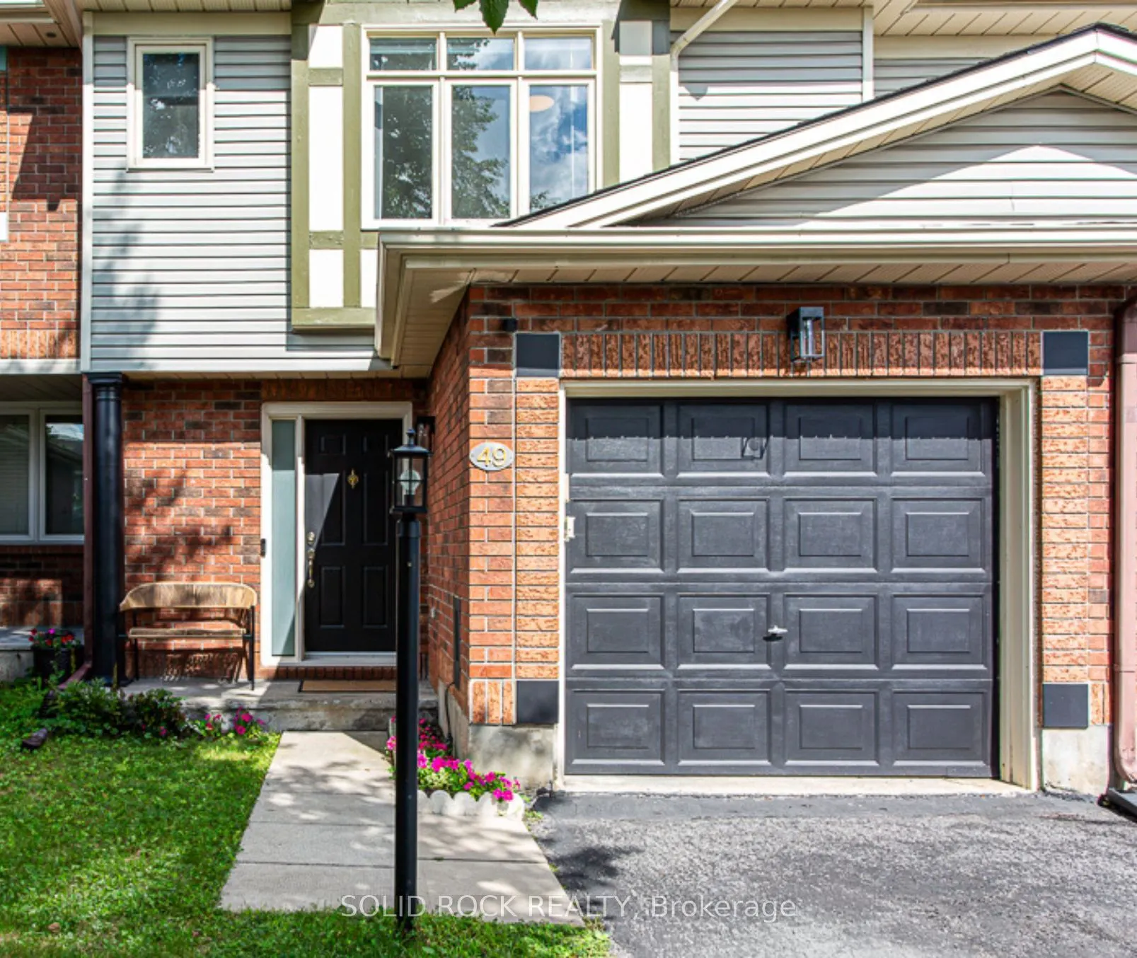 49 Longshire Circle