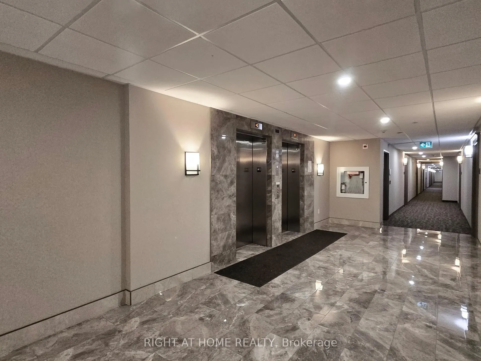 101 Shoreview Place #111