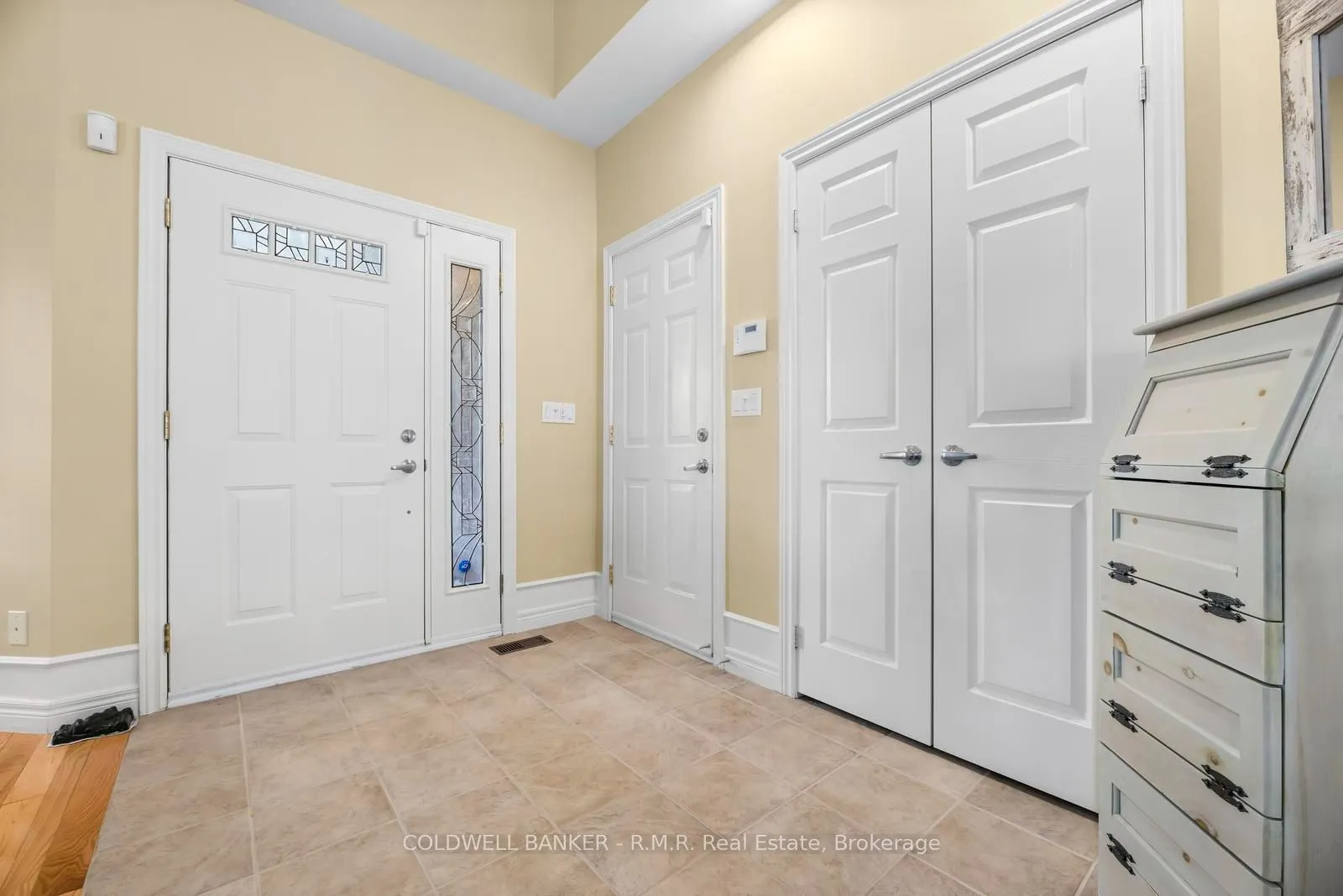 1188 Alder Road E