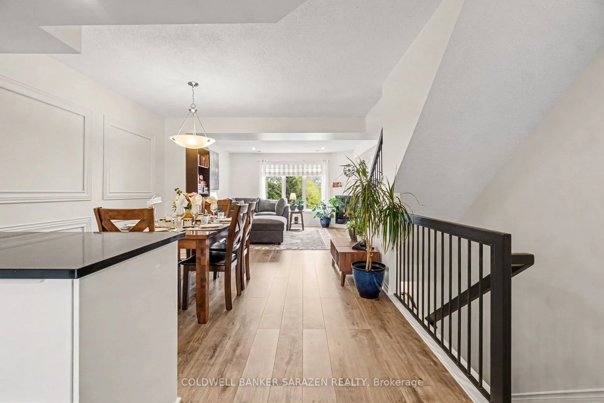 282 Cresthaven Drive #11