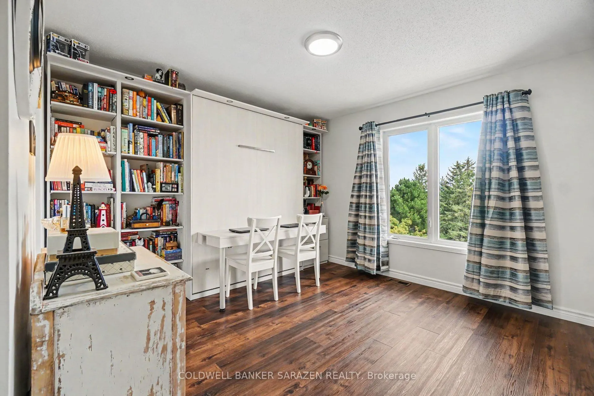 282 Cresthaven Drive #11