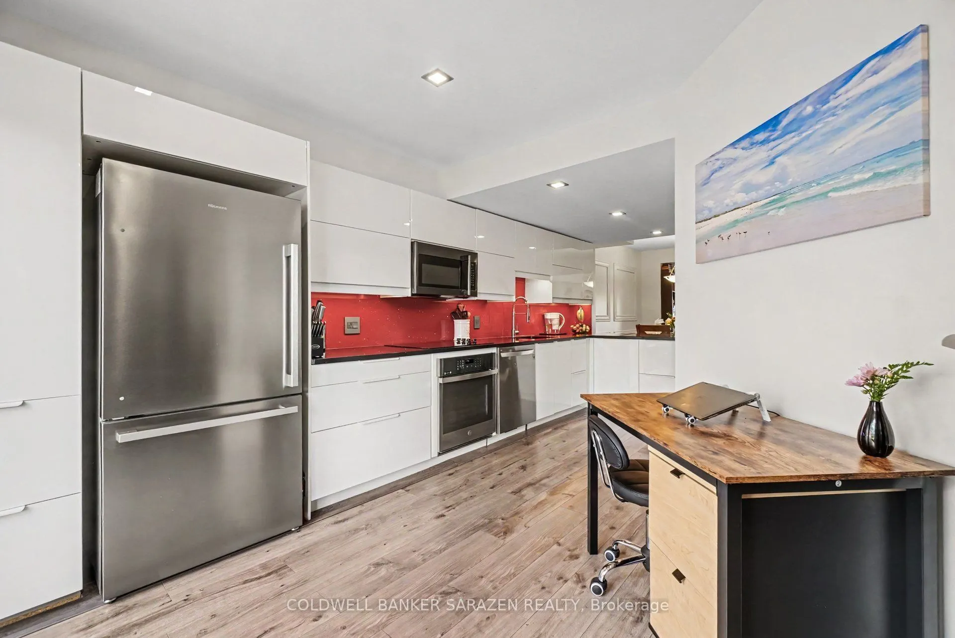 282 Cresthaven Drive #11