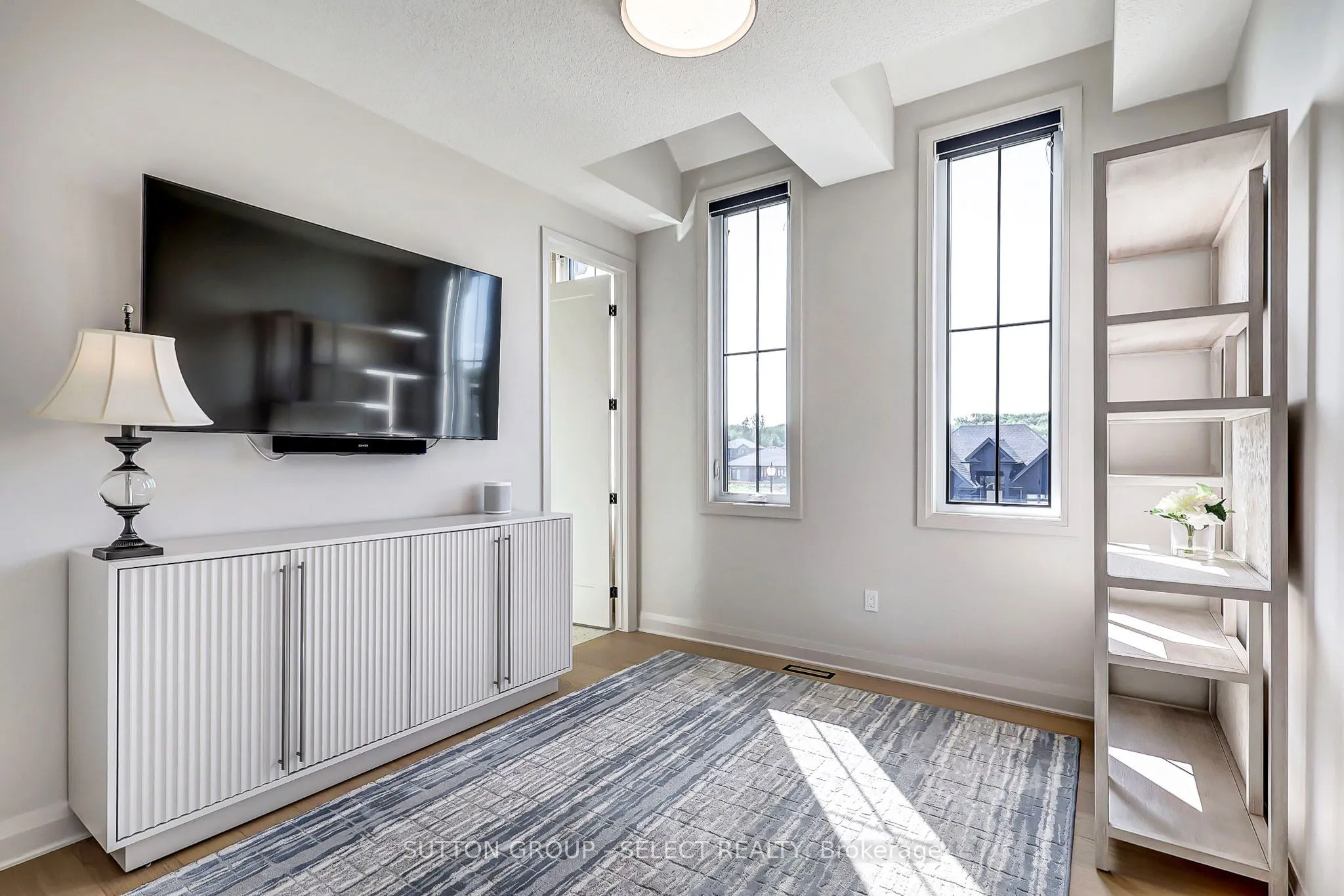 239 Foxborough Place