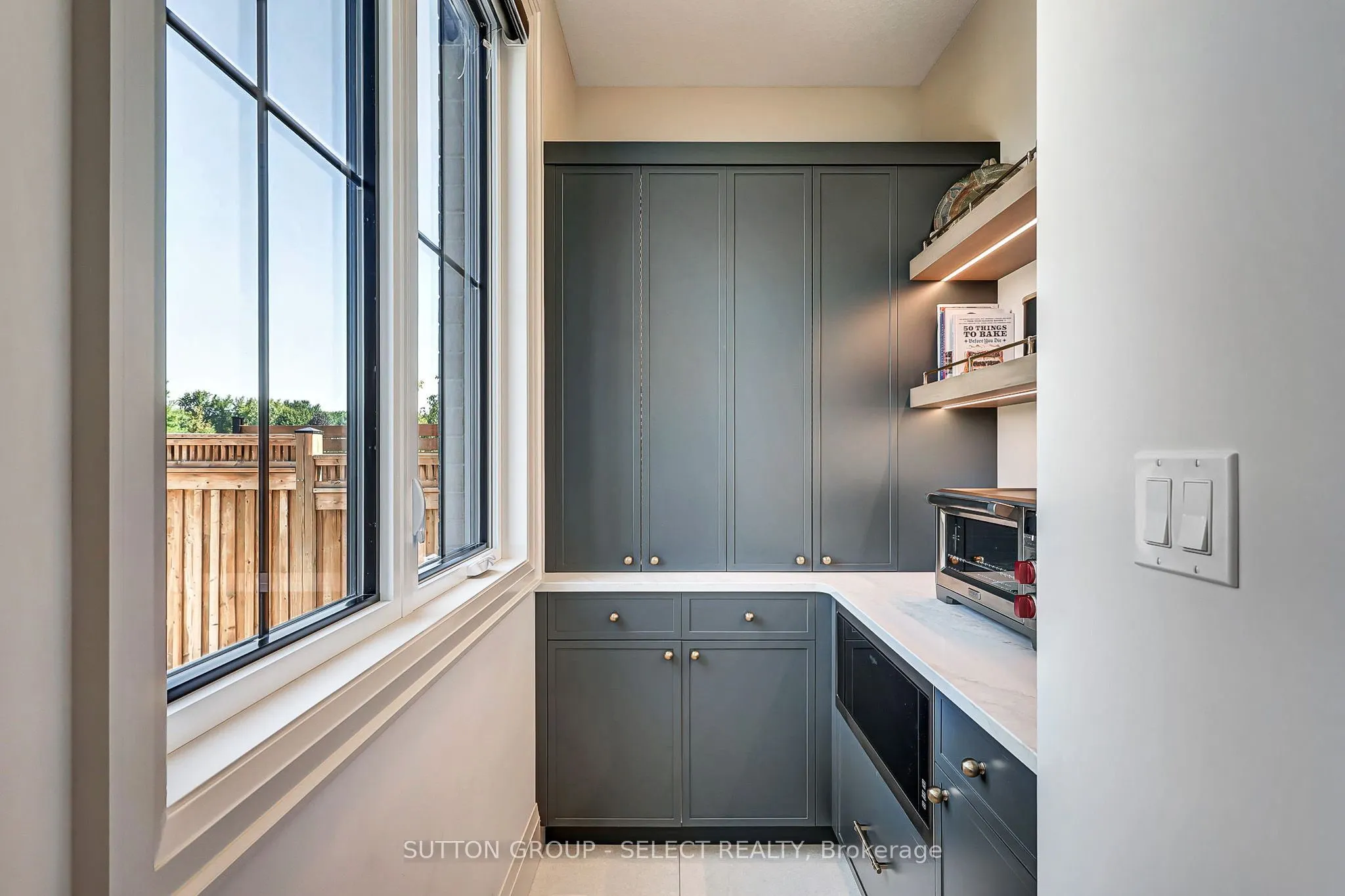 239 Foxborough Place