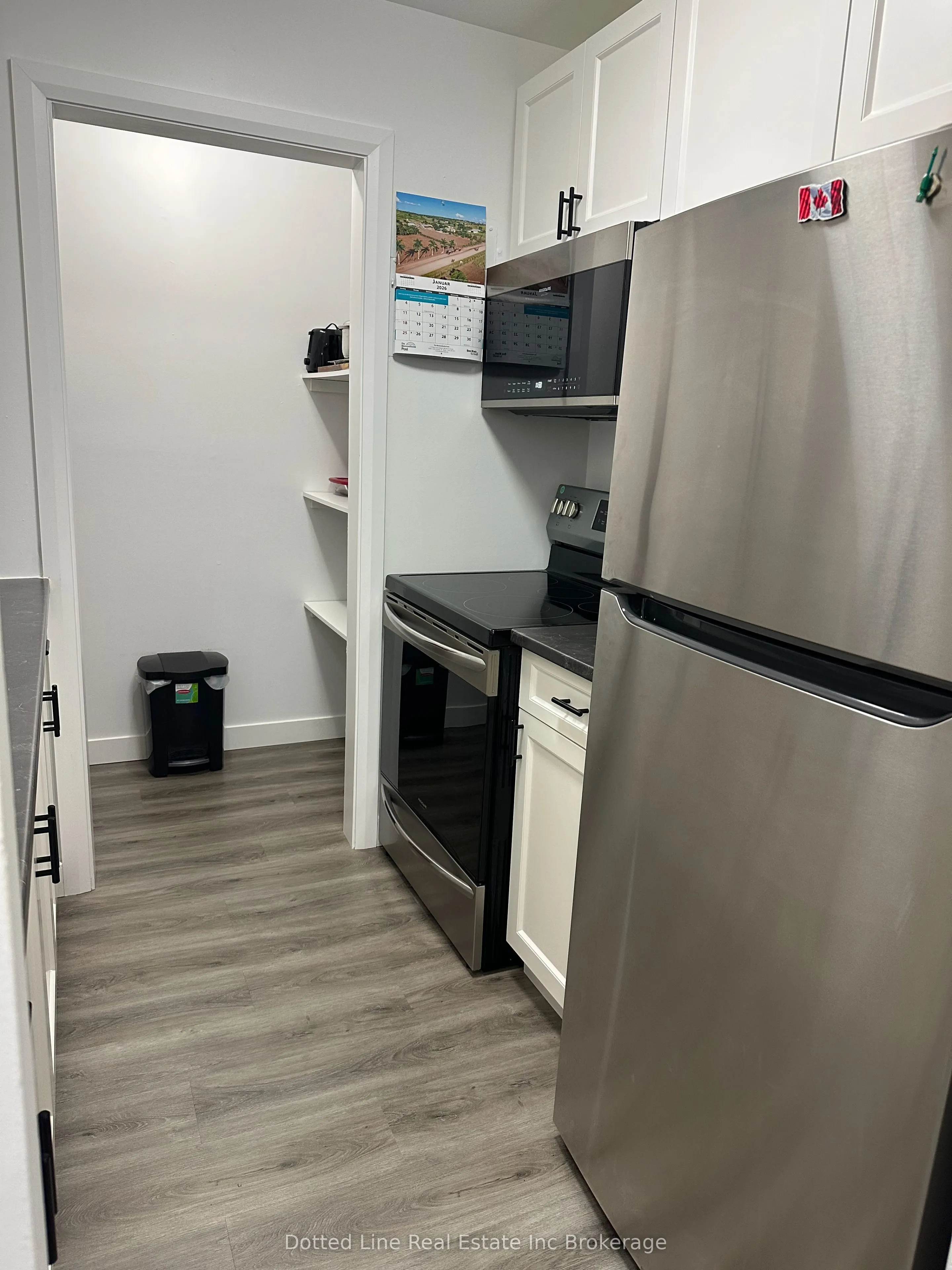 91 Spruce Street W #208