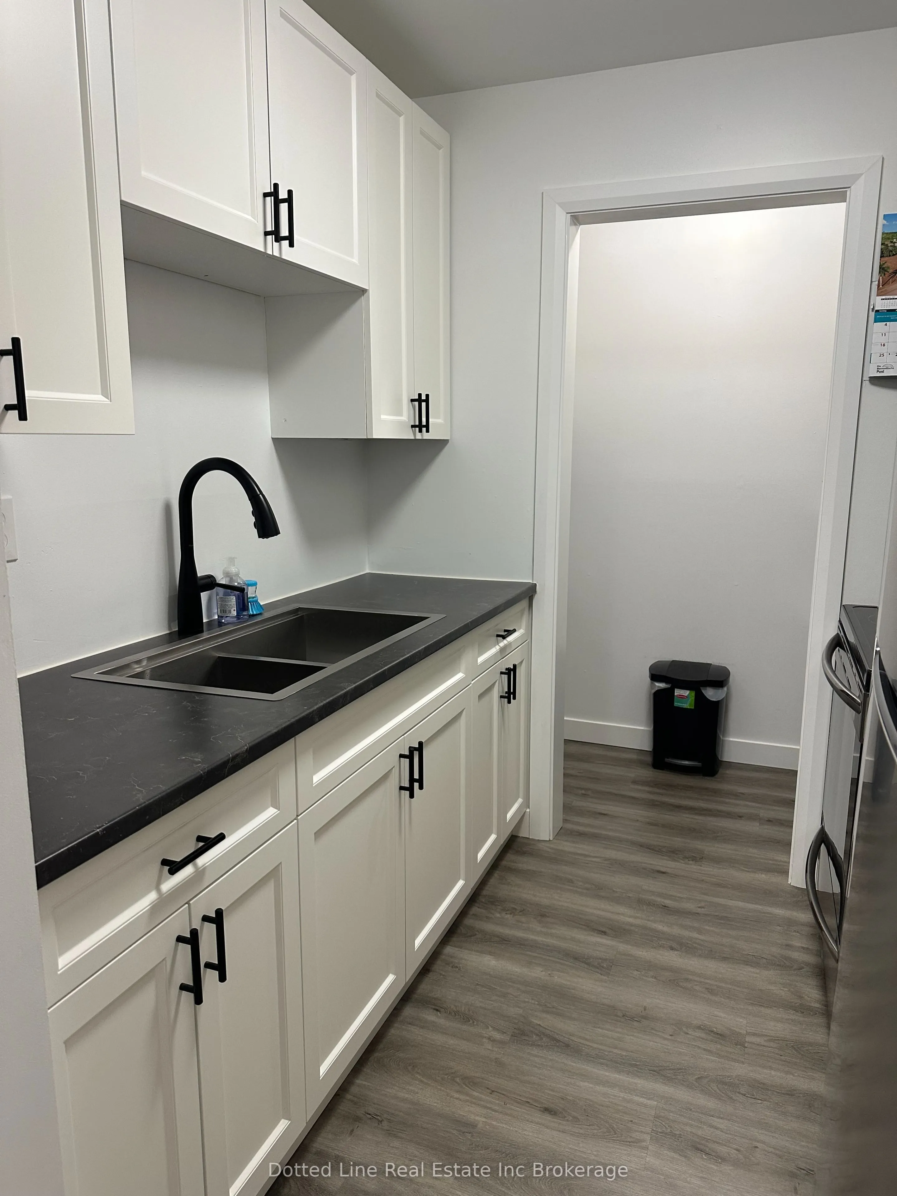 91 Spruce Street W #208