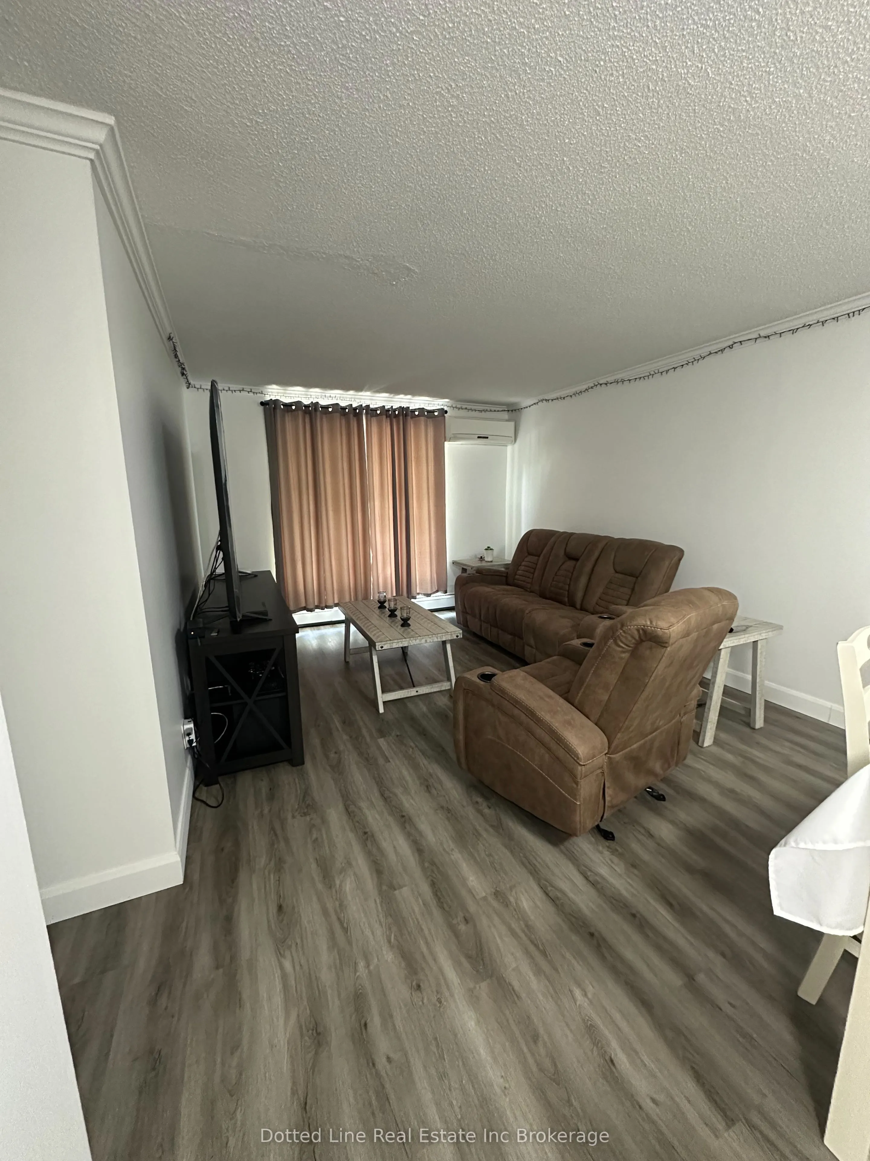 91 Spruce Street W #208
