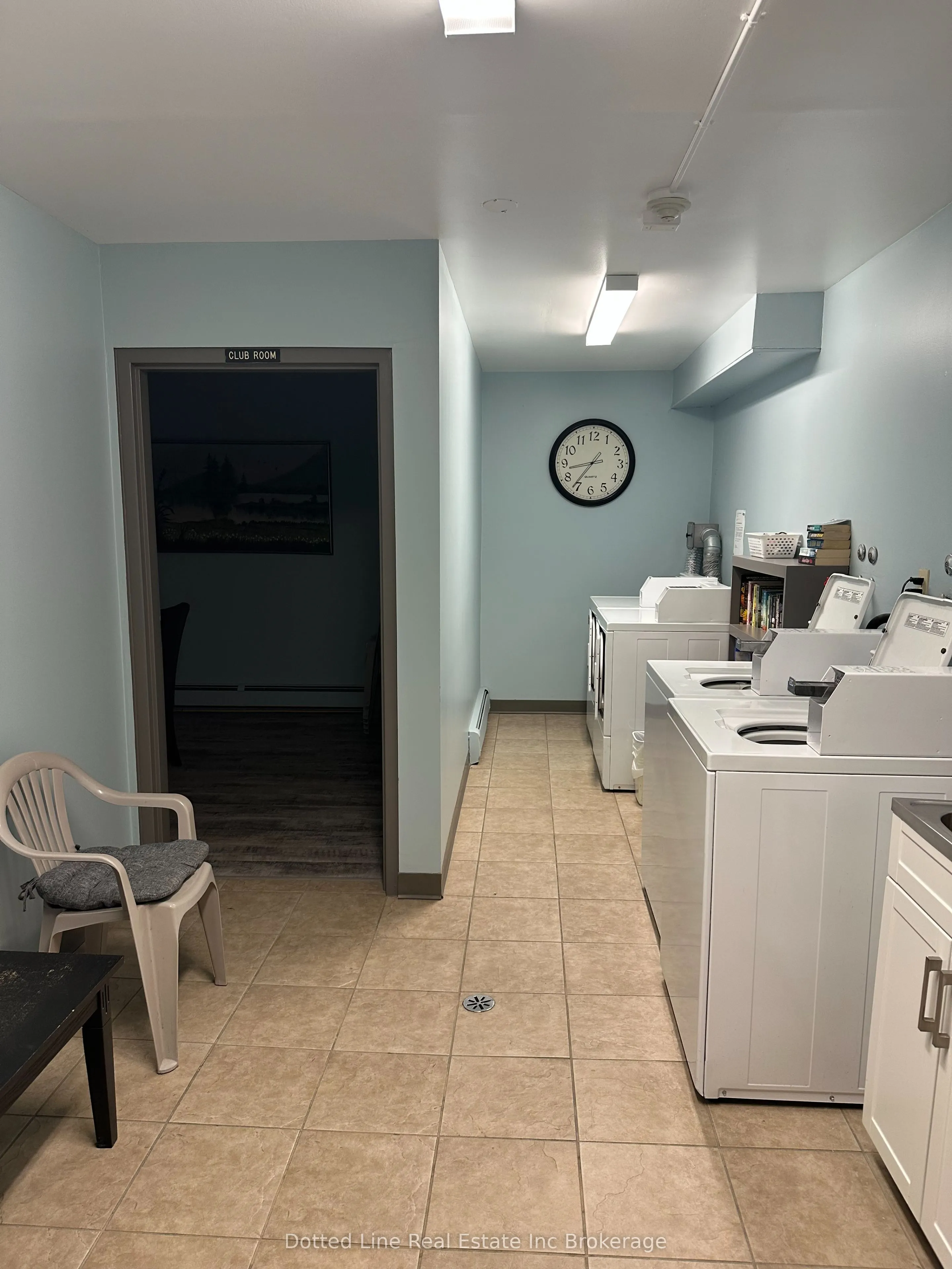 91 Spruce Street W #208