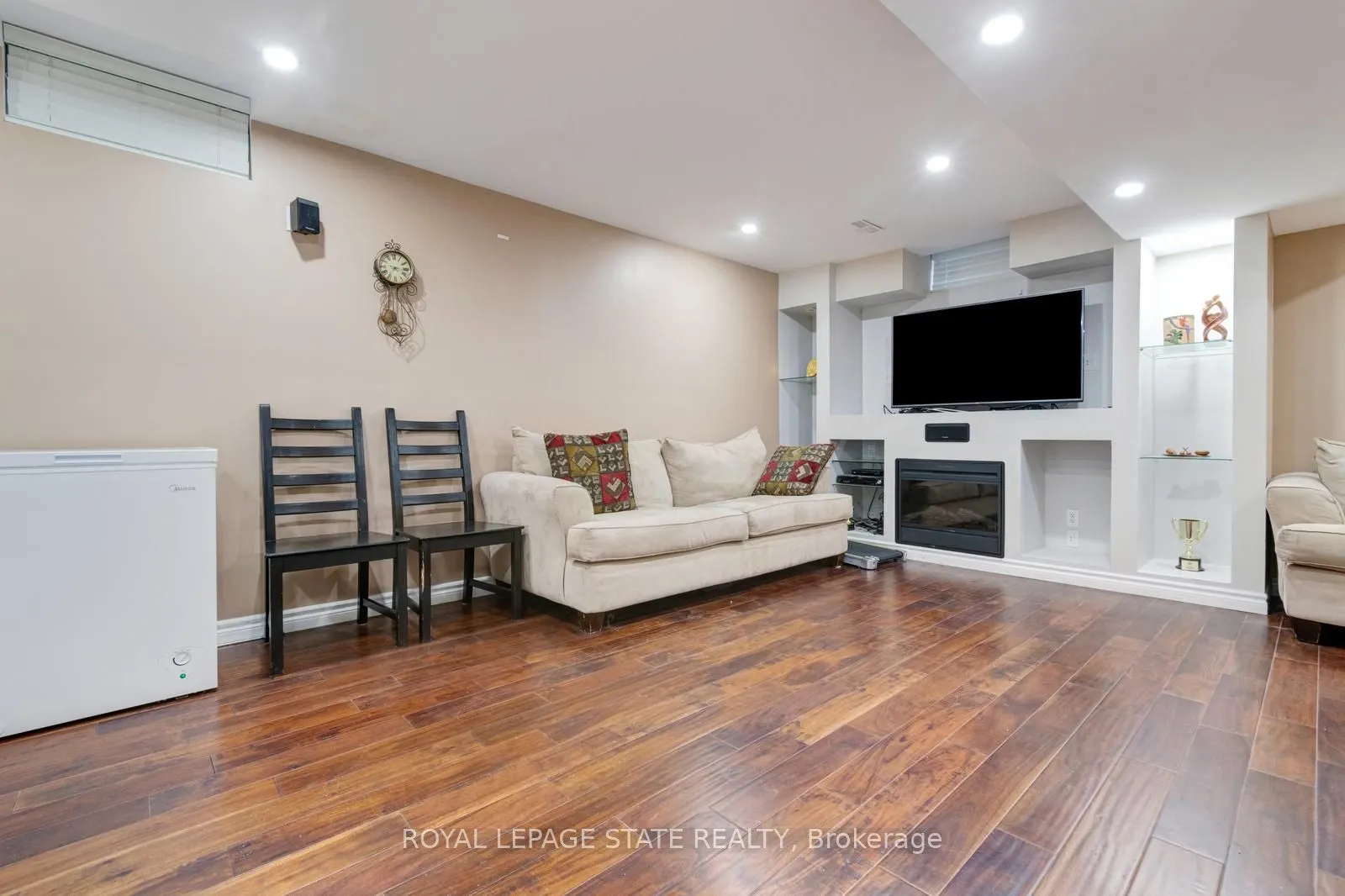 33 Panorama Way