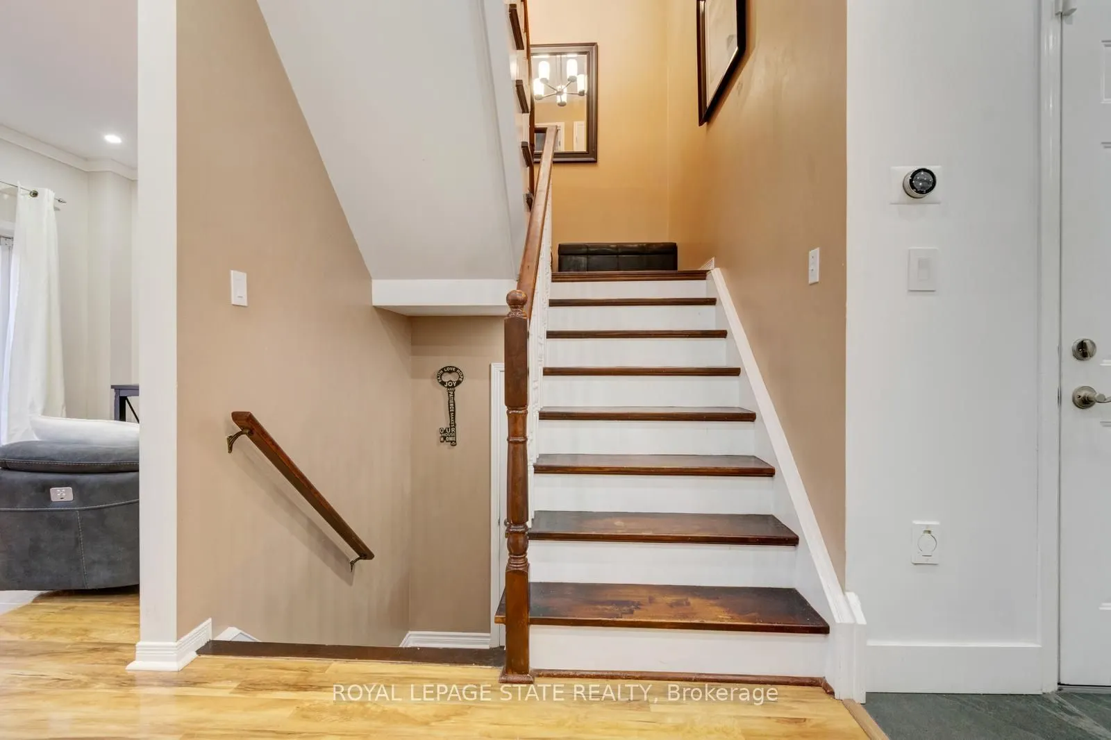 33 Panorama Way
