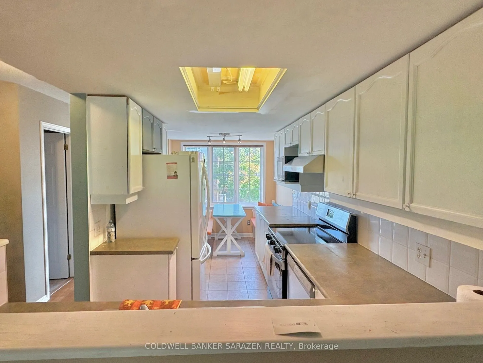 112 Centrepointe Drive #F
