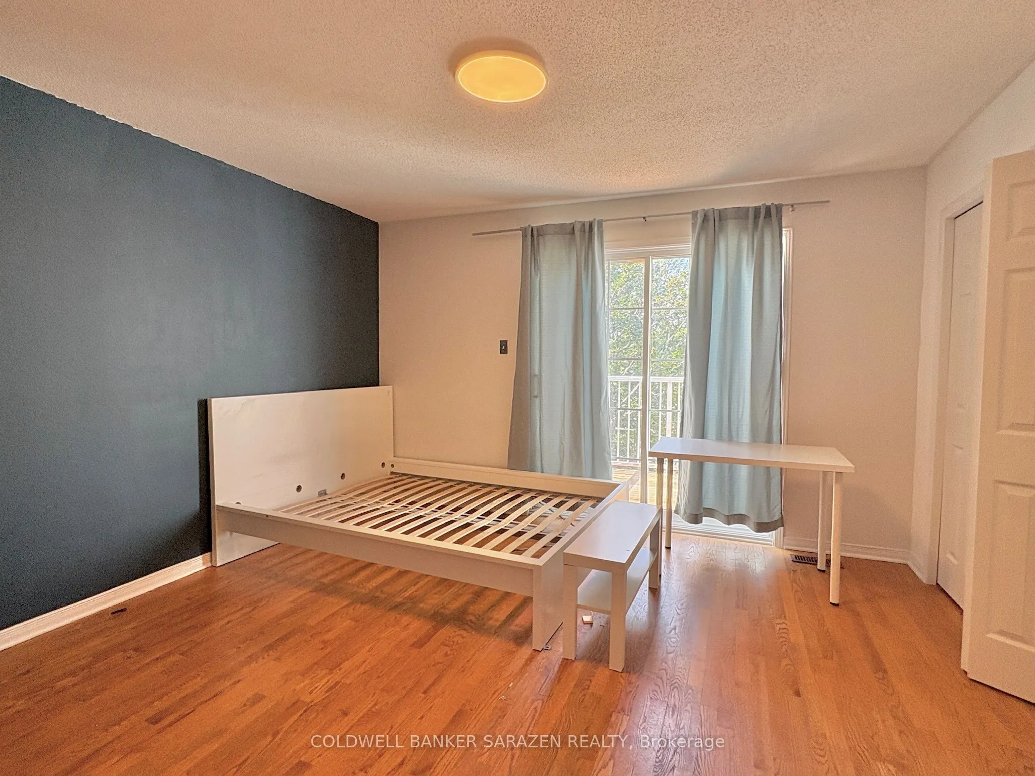 112 Centrepointe Drive #F