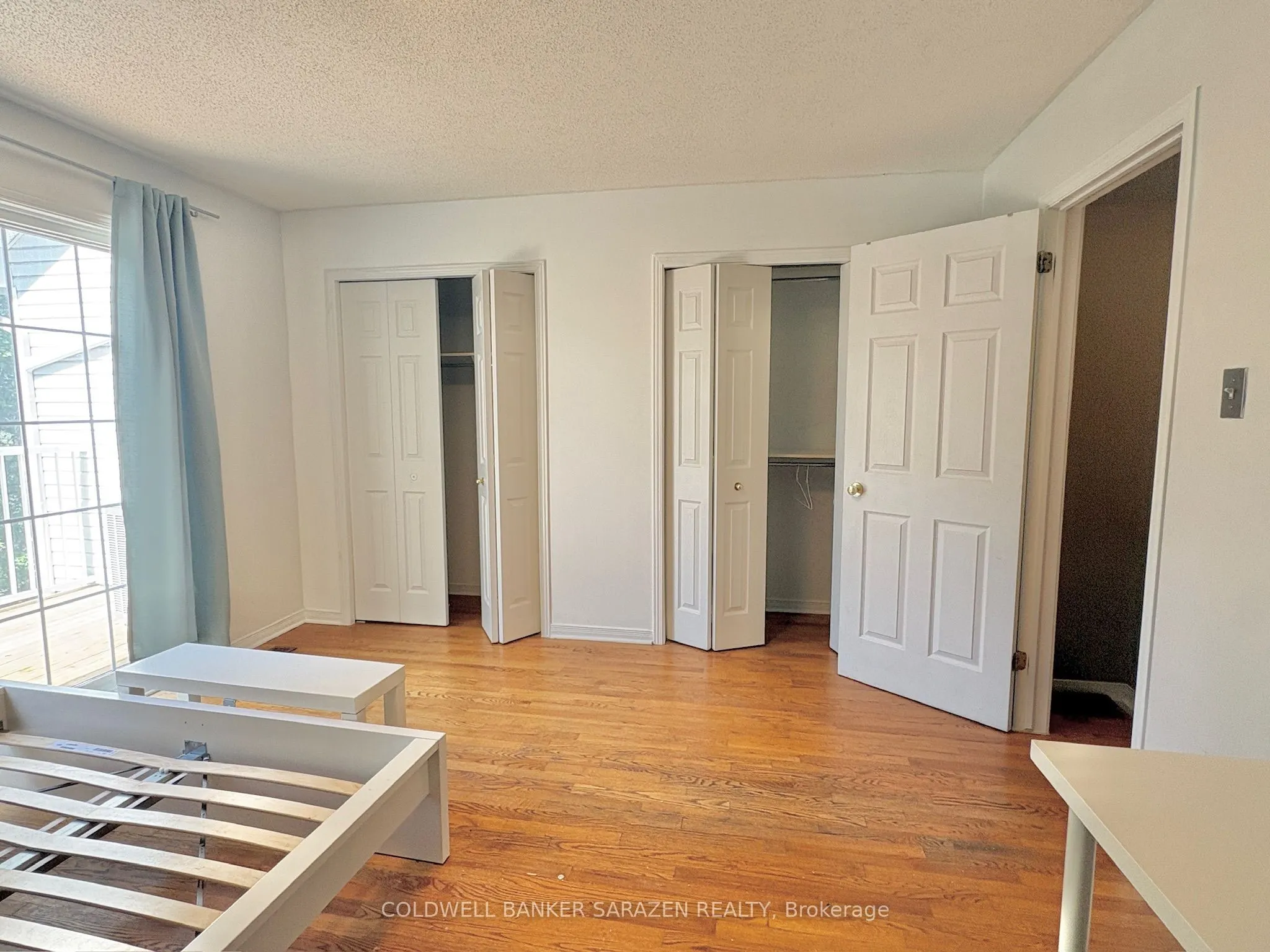 112 Centrepointe Drive #F