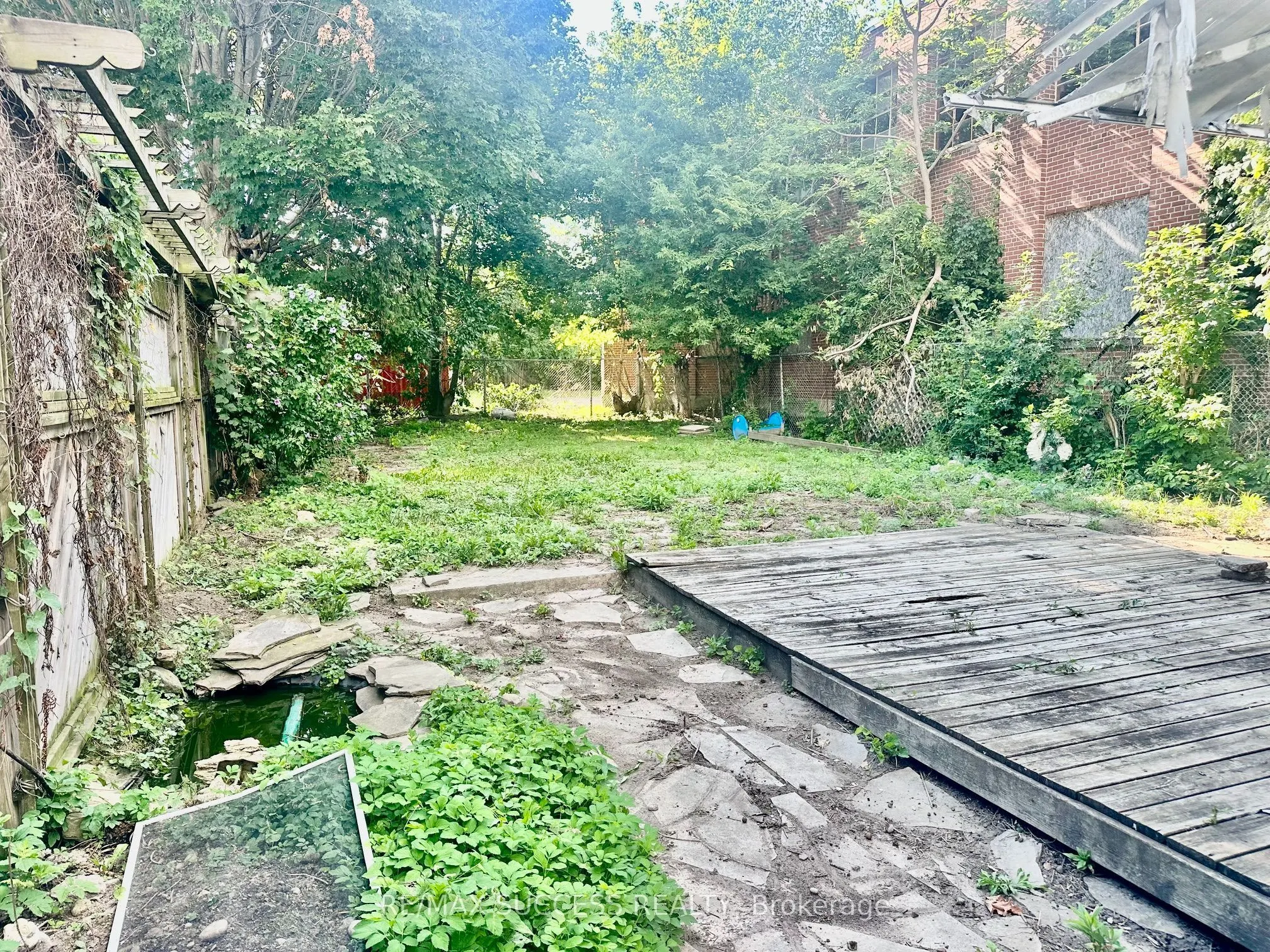 21 Webling Street